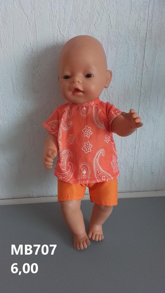 Poppenkleertjes baby born. Set. Opbrengst KiKa., Ophalen, Nieuw, Babypop