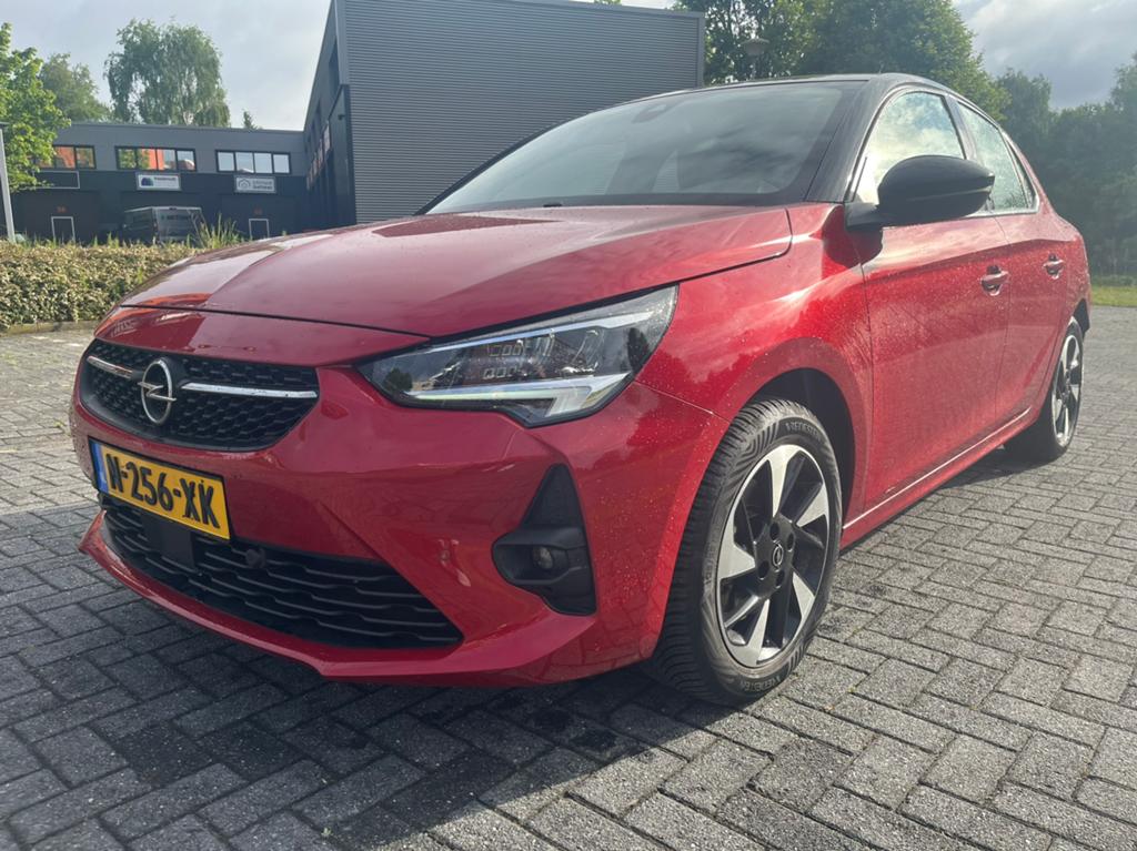 Opel Corsa 50kWh 136pk Aut 2022 Rood, Auto's, Opel, Origineel Nederlands, Elektrisch, Parkeersensor, Particulier