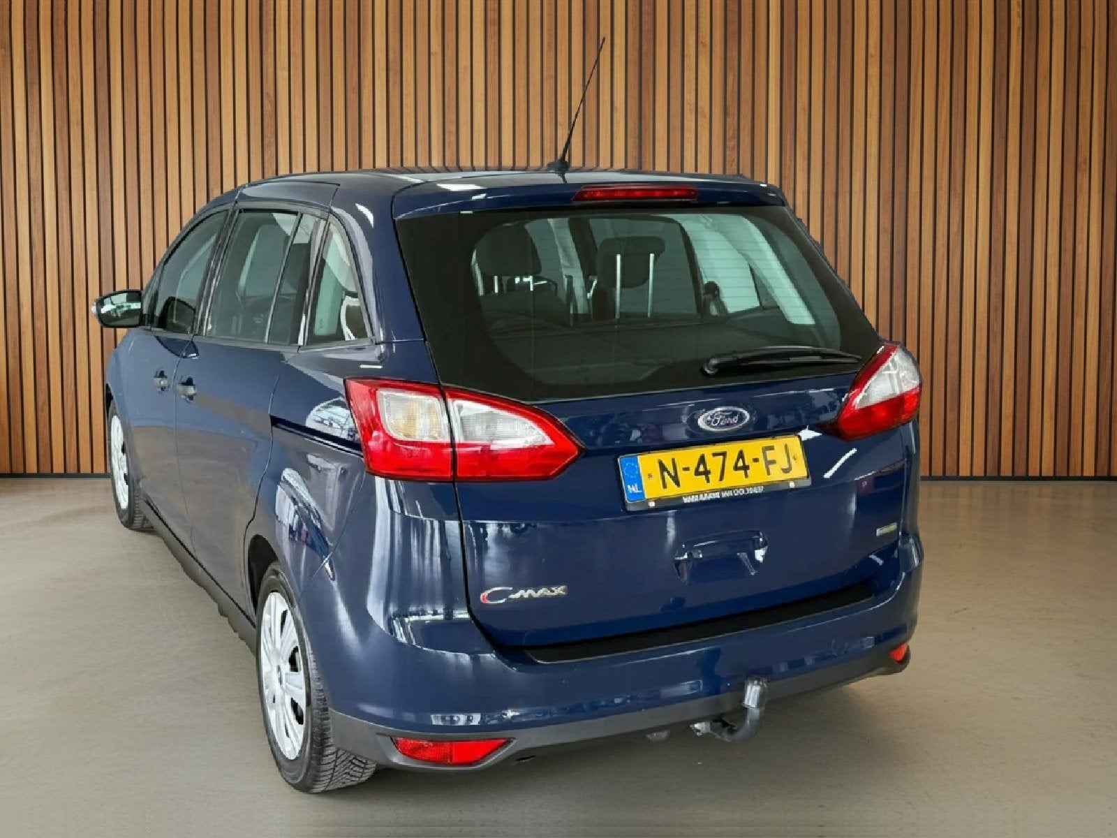 Ford Grand C-Max 1.0 Ambiente | Trekhaak | Airco. (bj 2014), Auto's, Voorwielaandrijving, Gebruikt, Blauw, Handgeschakeld