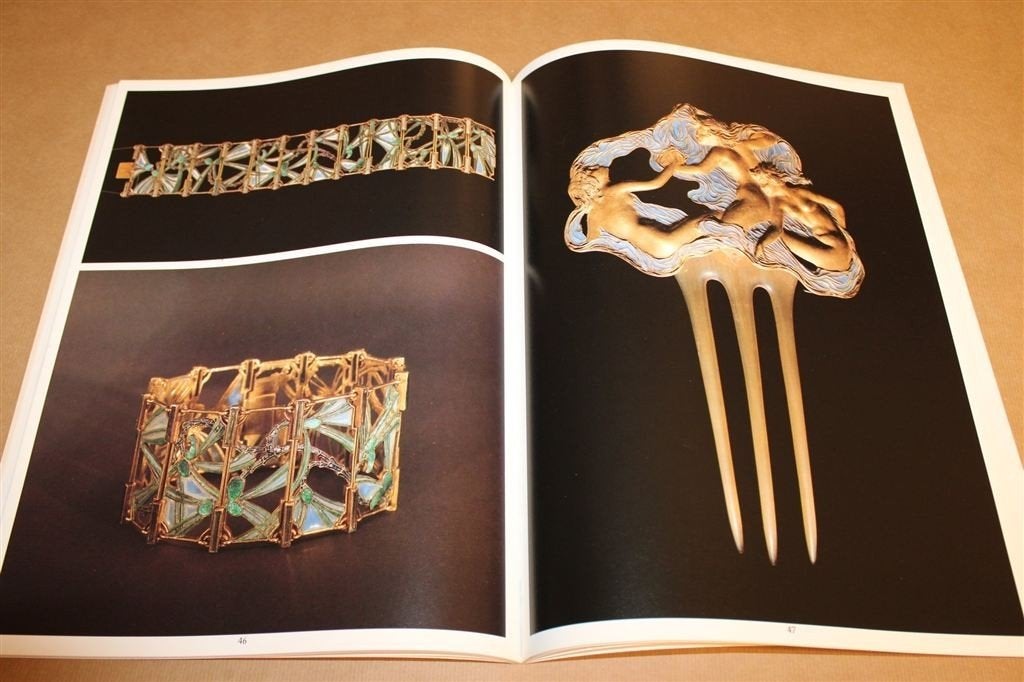 René Lalique Schmuck — Art Nouveau Sieraden & Juwelen, Ophalen of Verzenden, Gelezen