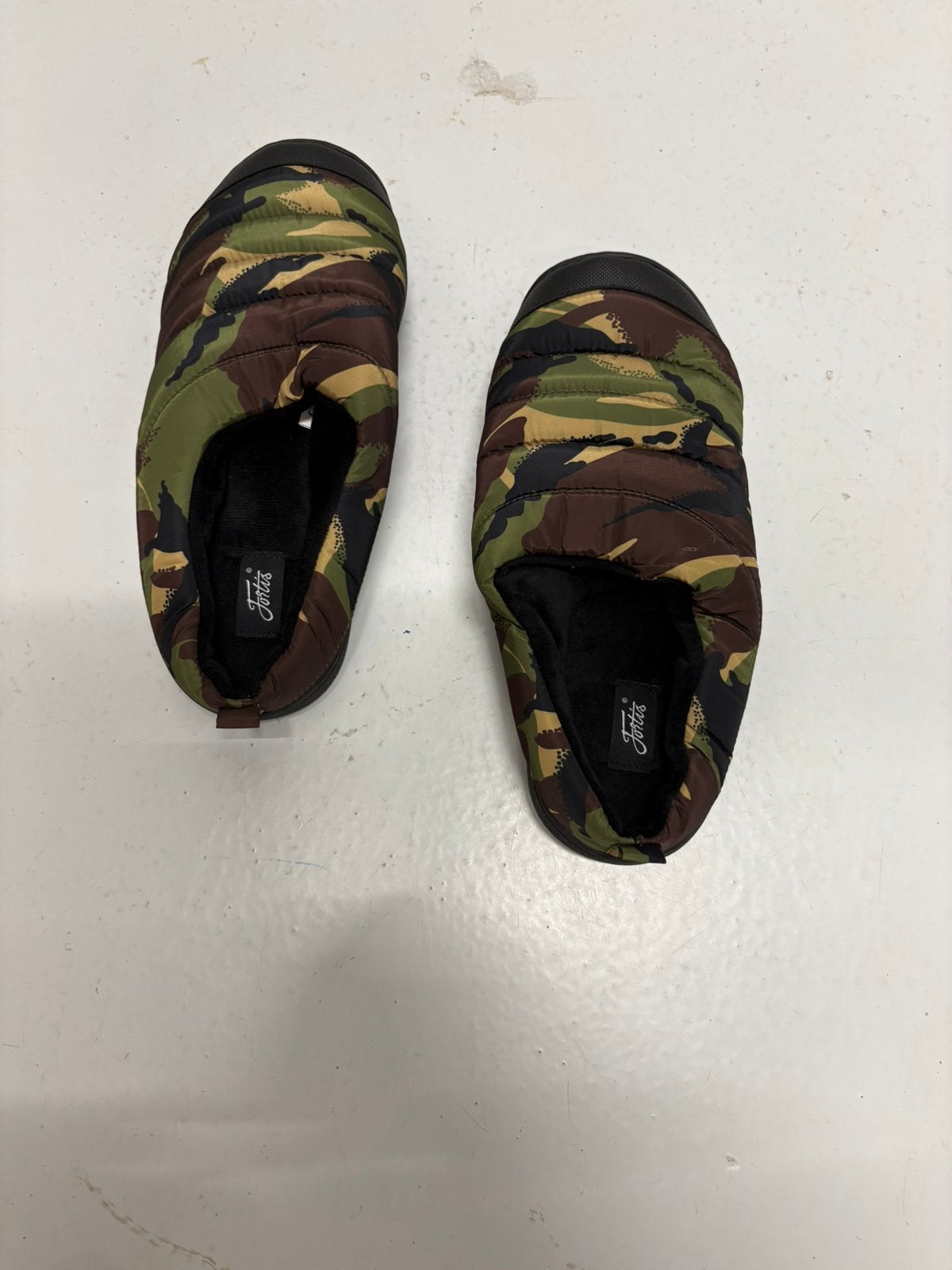 Foris pantoffels camo nieuw, Ophalen, Zo goed als nieuw, Overige typen