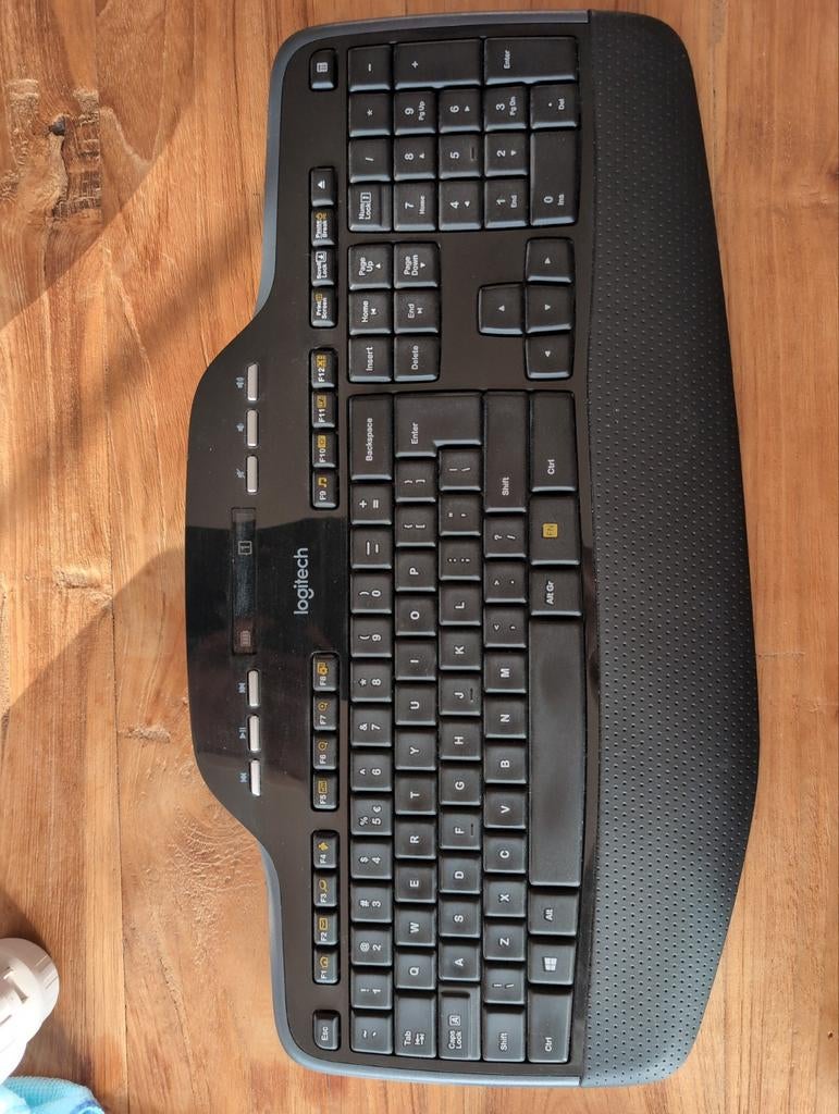Logitech MK710 Draadloos Toetsenbord - Comfort & Efficiëntie, Computers en Software, Ophalen of Verzenden