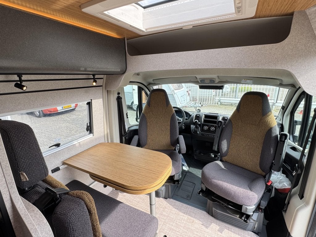 Hymer Redwood 601 Explorer - Automaat, Buscamper of Camperbus, Fiat, Airbags, Bedrijf
