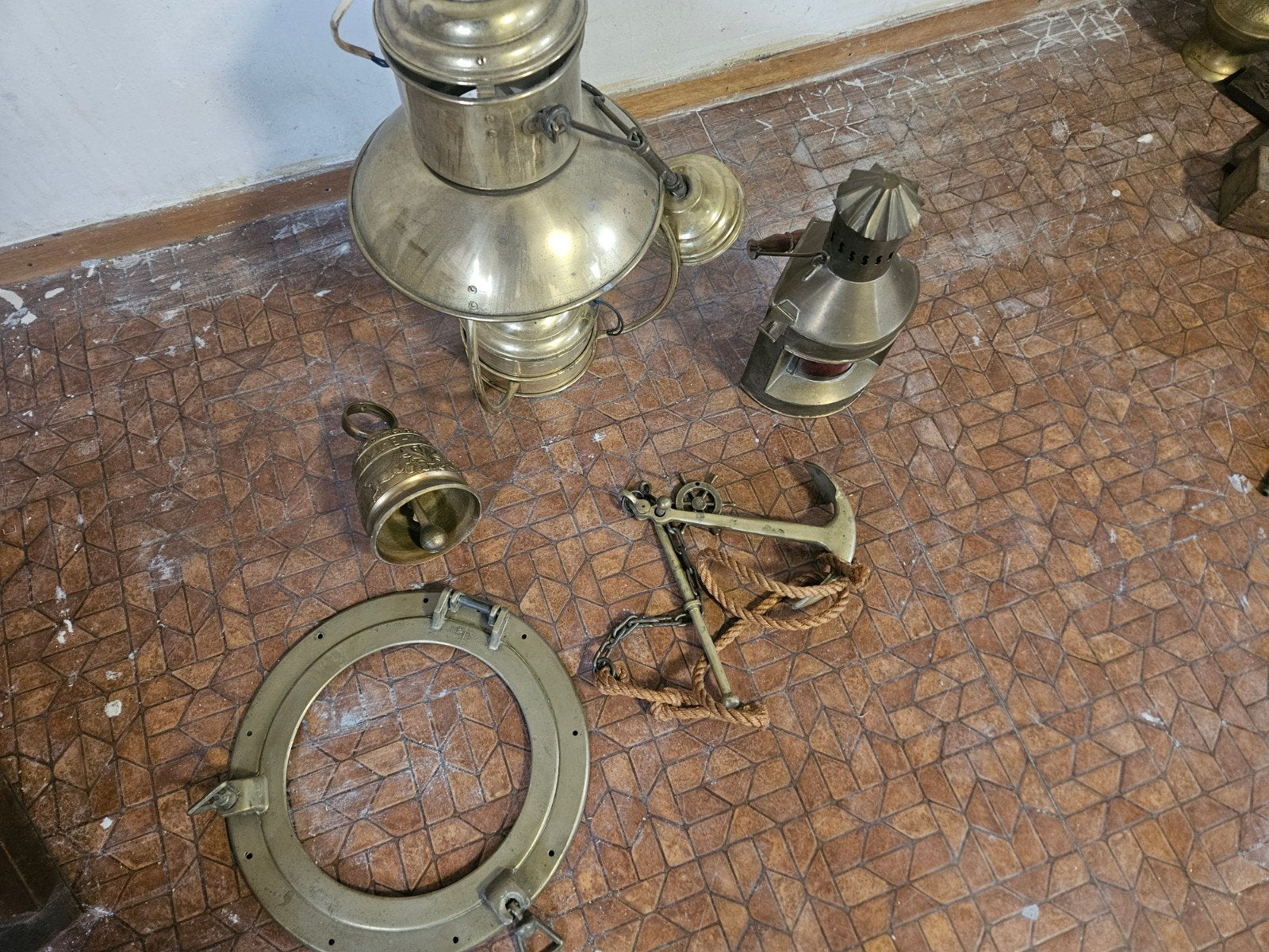 Antieke messing scheepsdecoratie set, Ophalen