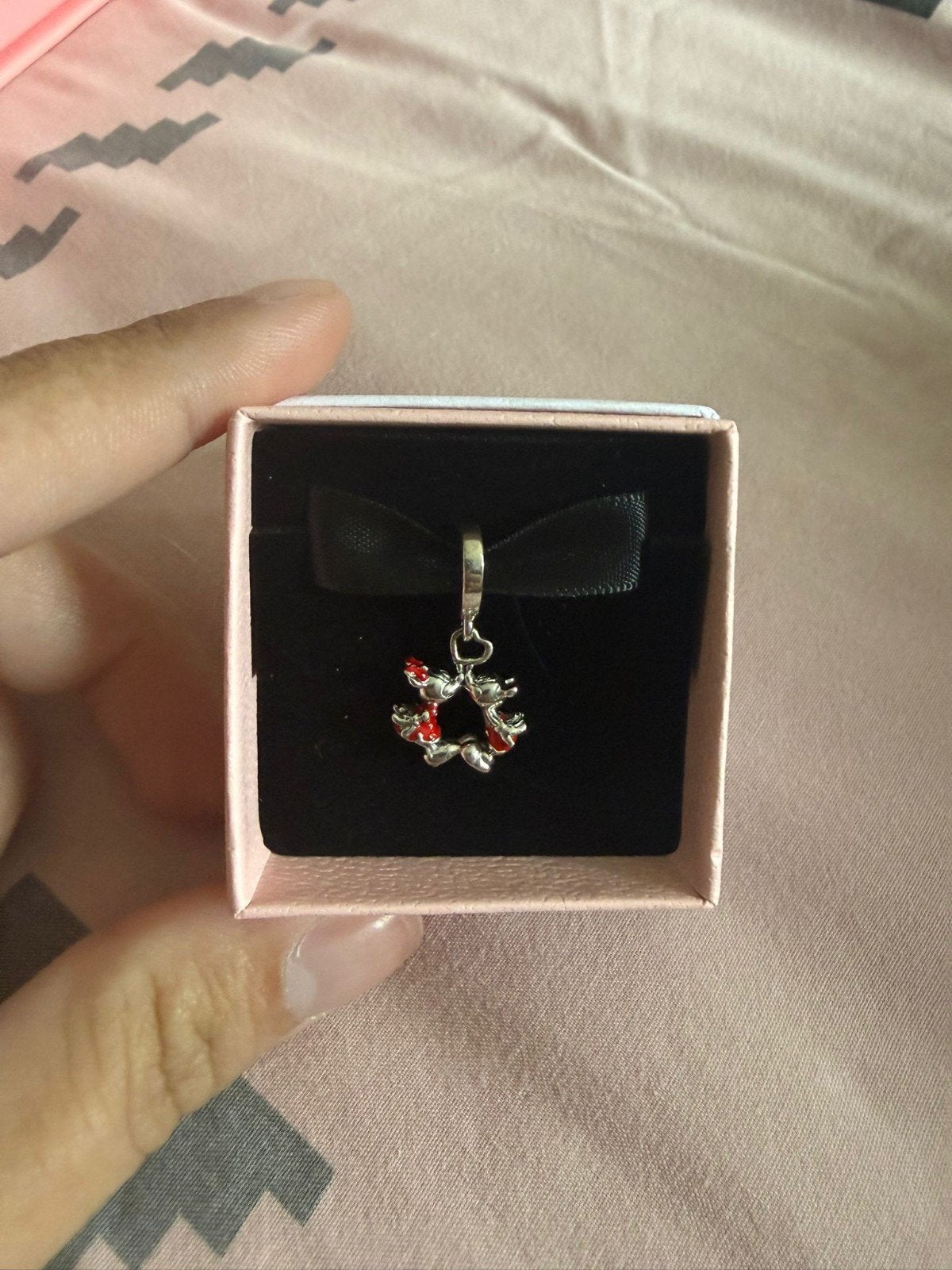 Pandora bedel Mickey en Minnie origineel, Pandora, Ophalen of Verzenden, Zo goed als nieuw, 1 bedel