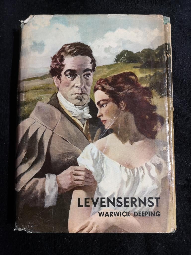 Warwick Deeping, Levensernst, Ophalen of Verzenden, Gelezen