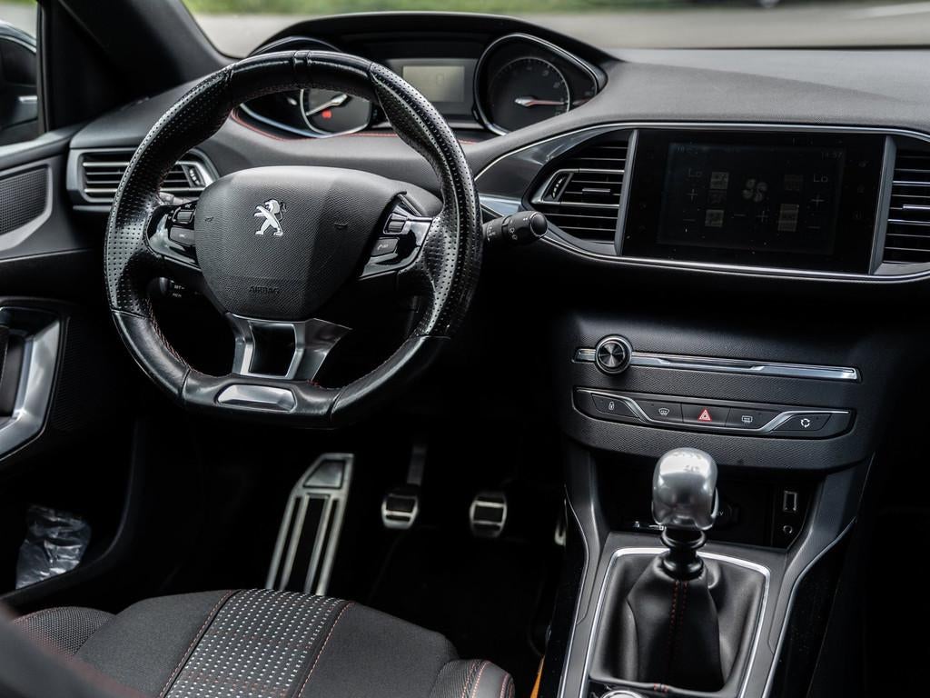 Peugeot 308 SW 1.2 PureTech GT-line - PARKEER CAMERA - CLIMA, Auto's, Stof, Gebruikt, 1199 cc, 1165 kg