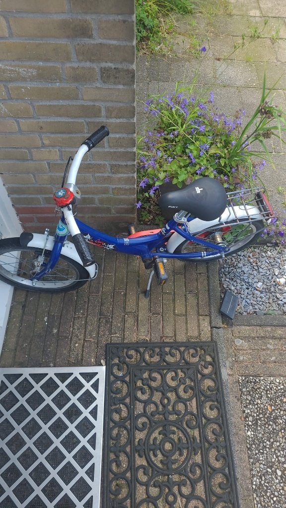 stevige kinderfiets 3-4-5- jaar, Fietsen en Brommers, Fietsen | Kinderfietsjes, Ophalen, Gebruikt, Terugtraprem, 16 tot 20 inch