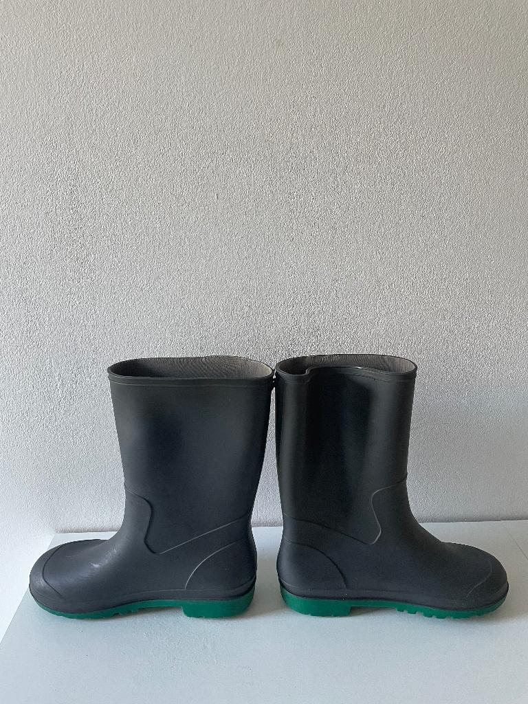 Hema regenlaars maat 30/31 donkerblauw met groene zool, Gebruikt, Jongen of Meisje, Ophalen of Verzenden, Laarzen