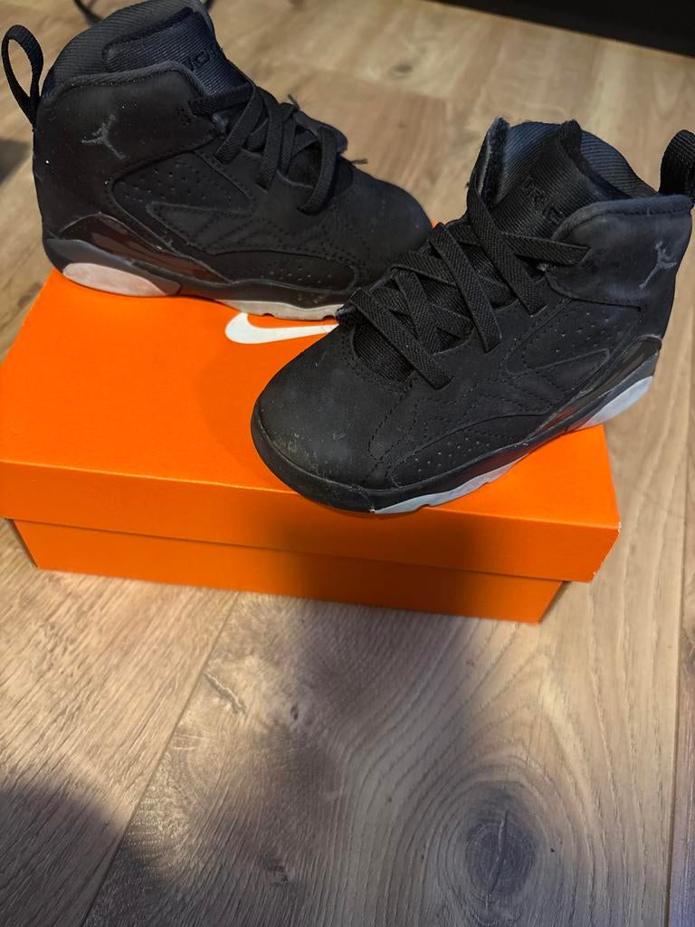 Nike Air Jordan sneakers maat 25 - Gedragen, Kinderen en Baby's, Kinderkleding | Schoenen en Sokken, Ophalen of Verzenden, Gebruikt