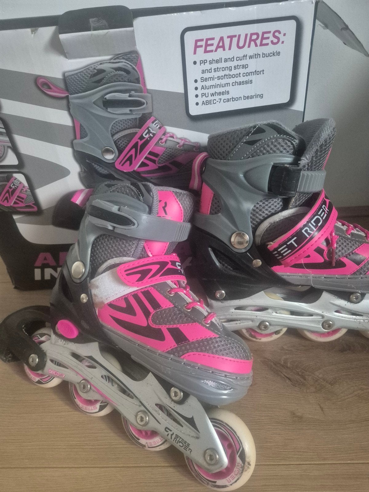 inline skates plus beschermers erbij, Ophalen, Gebruikt, Overige typen, Nijdam