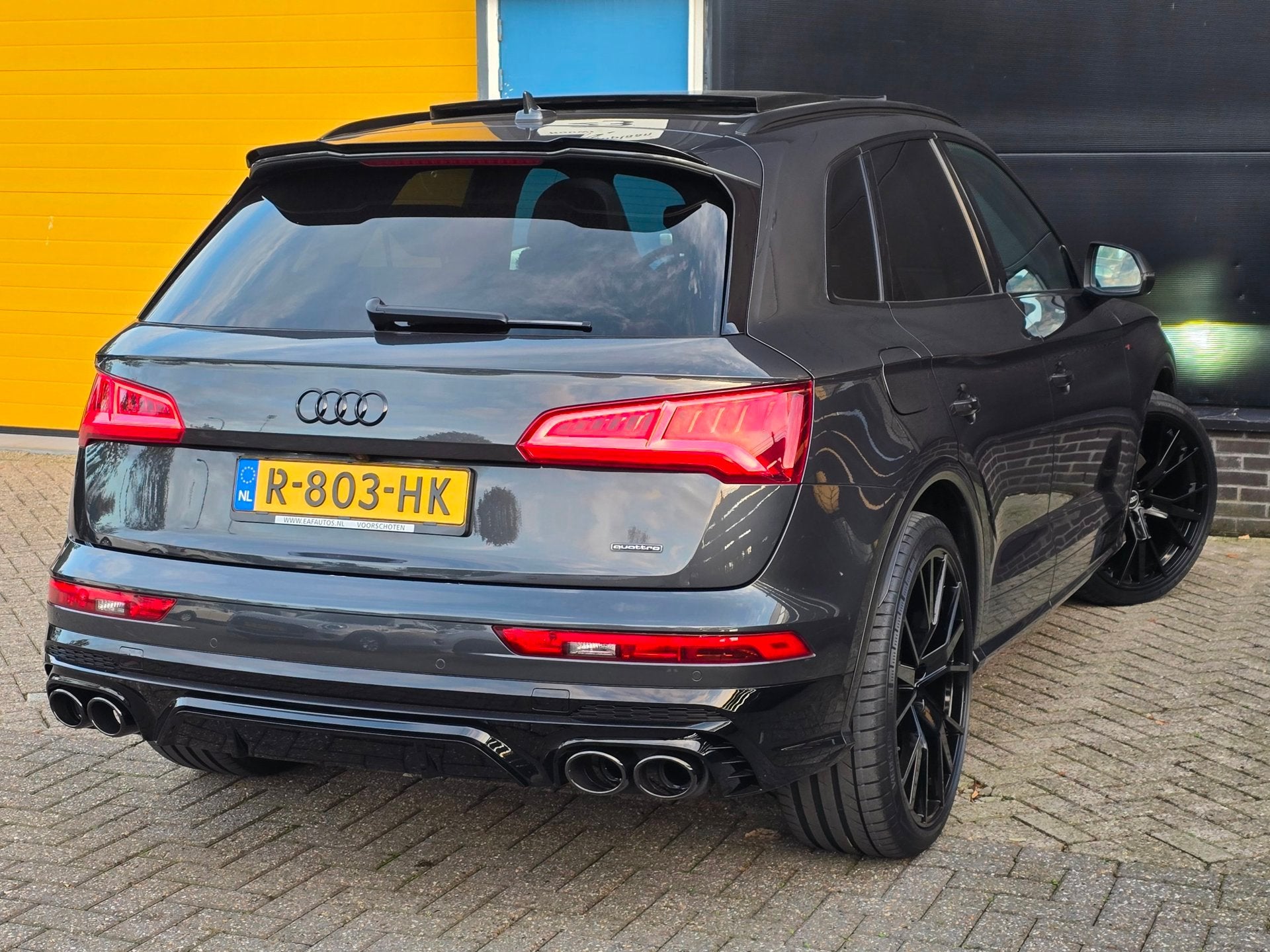 Audi Q5 2.0 TFSI Quattro Sport S Line Black Edition / Pano /, Auto's, Dealer onderhouden, Gebruikt, Euro 6, 4 cilinders