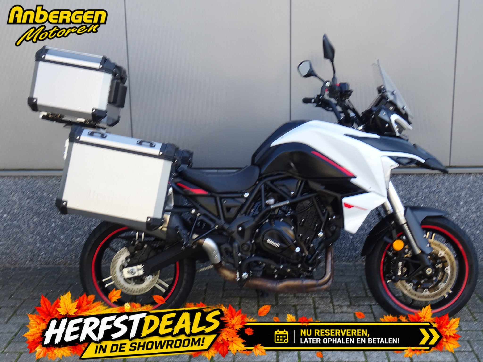 Benelli TRK 702 ABS (bj 2024), Motoren, 700 cc, Toermotor, Gebruikt, Bedrijf