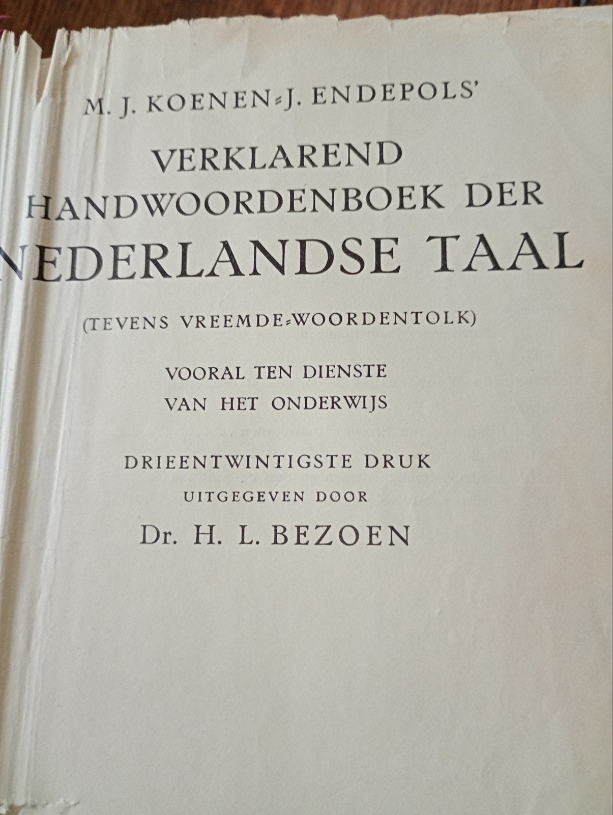 M.J. Koenen & J. Endepols' Verklarend Handwoordenboek, Boeken, Woordenboeken, Gelezen, Koenen of Wolters, Nederlands, M.J. Koenen & J. Endepols