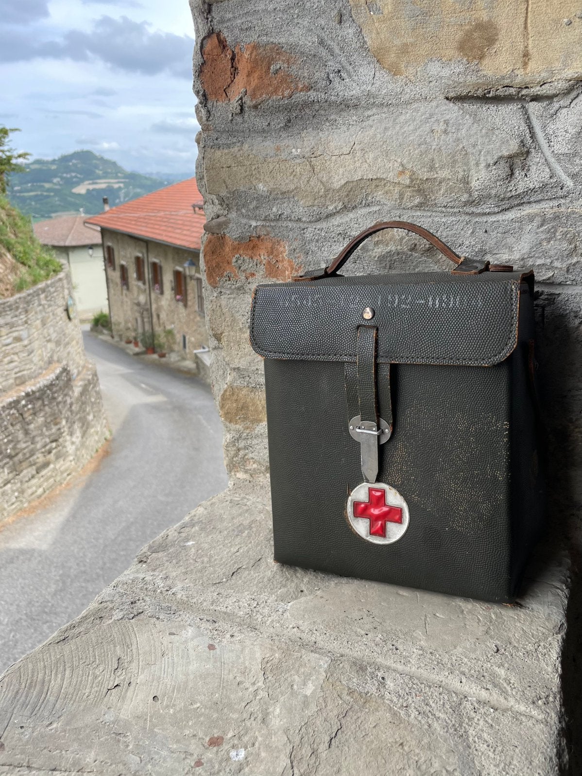 Antieke EHBO kit- medische tas- 1950, Ophalen of Verzenden