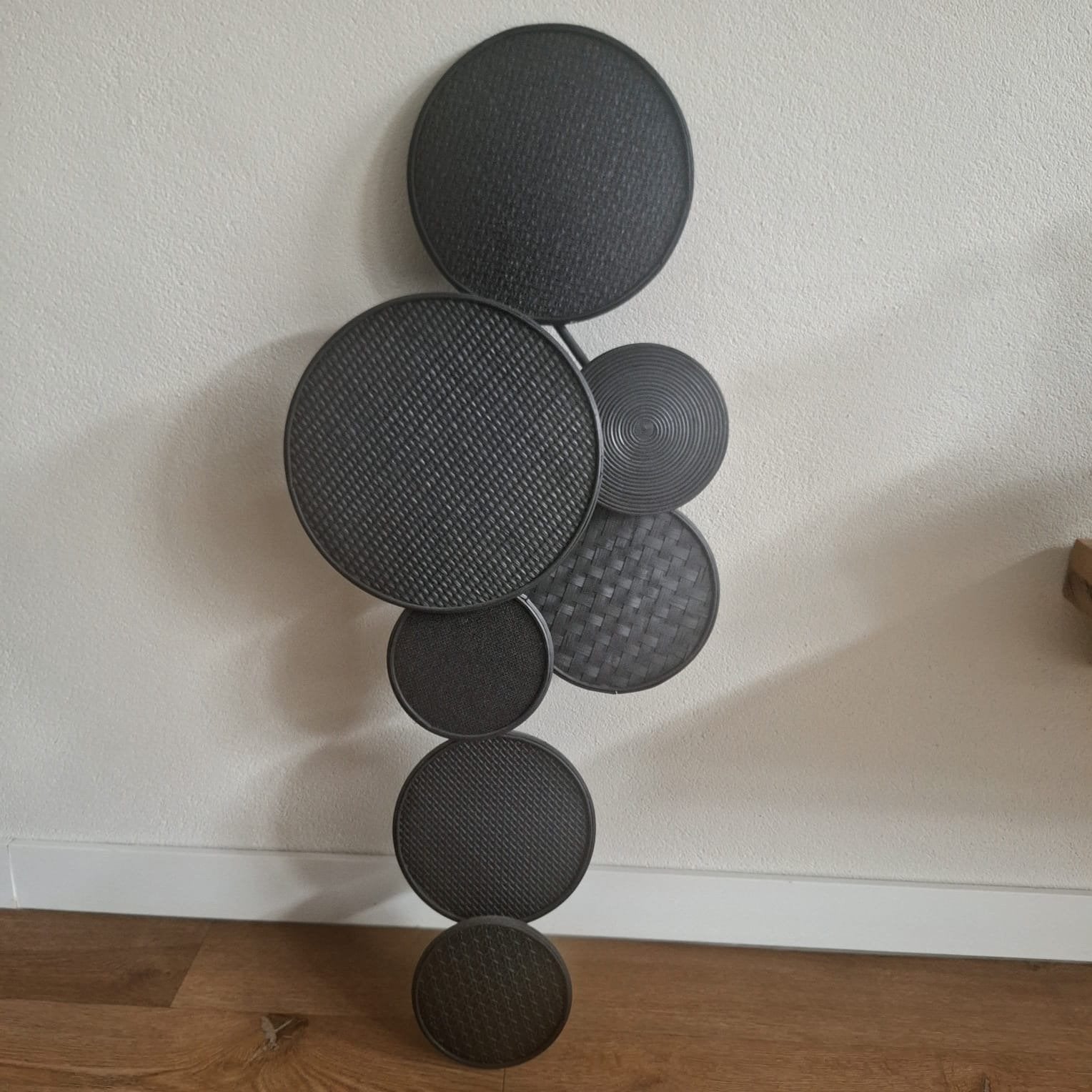 Moderne wanddecoratie met cirkels - Grijs metaal, Ophalen, Metaal, Wandsculptuur, Zo goed als nieuw