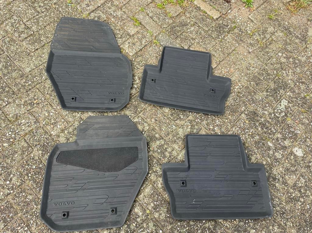 Auto matten volvo v60, Ophalen of Verzenden, Zo goed als nieuw