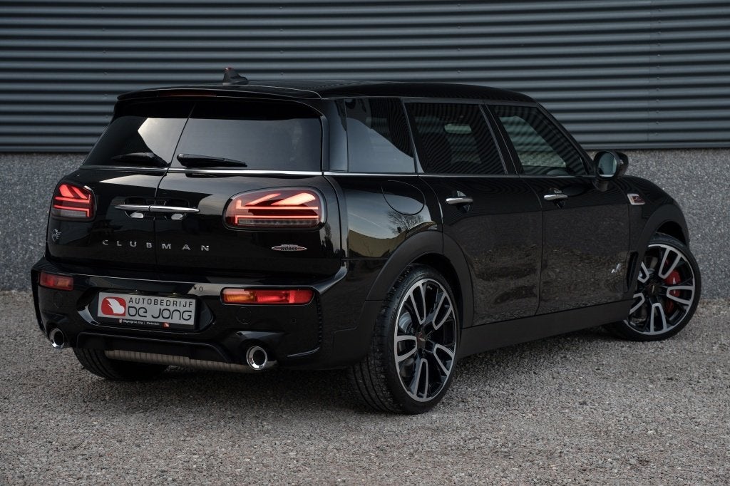 MINI Clubman JCW ALL4 306PK | NL Auto | full option | Pano |, Auto's, 1525 kg, Gebruikt, 4 cilinders, Automatische klimaatregeling