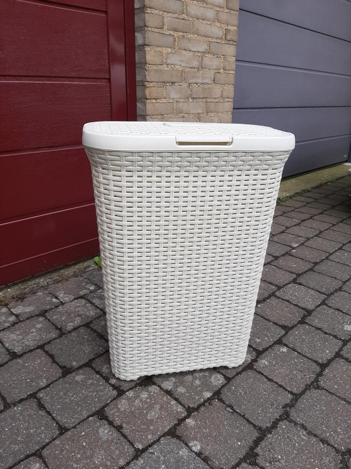 Drie Curver wasmanden 40 liter, Ophalen