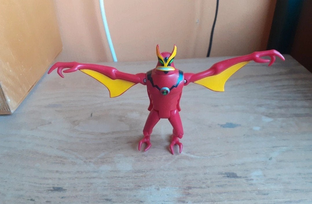 Ben 10 jet ray figuur, Ophalen of Verzenden, Gebruikt