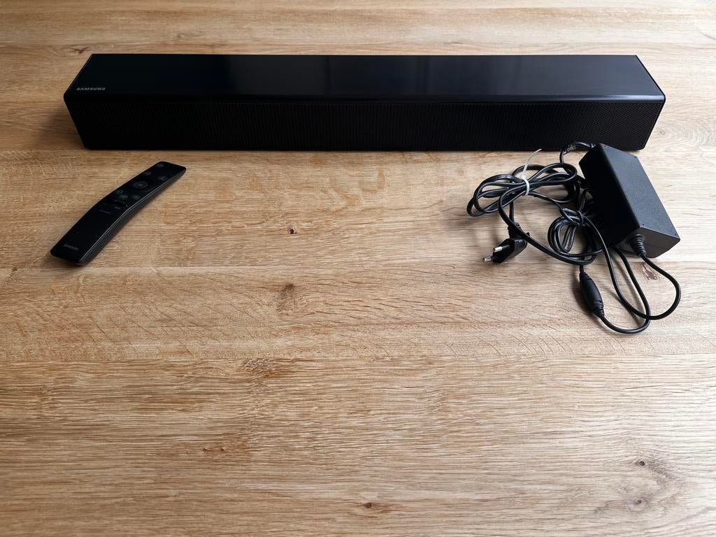 Samsung soundbar HW-N400/XN, Ophalen of Verzenden, Bluetooth, Gebruikt