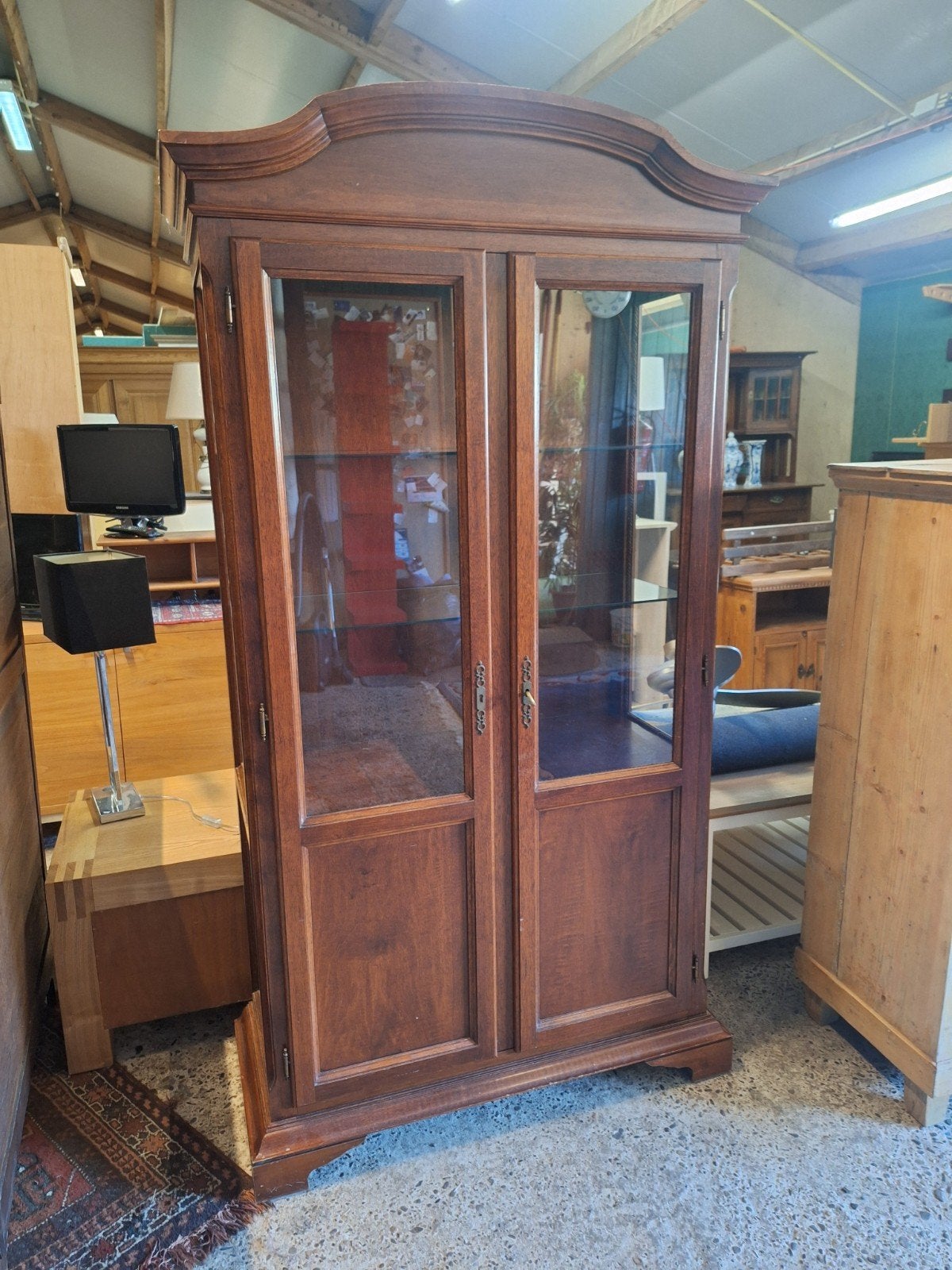 Vitrinekast vitrine kast klassiek met glas deuren sleutel, Ophalen, Klassiek, 50 tot 100 cm, Eikenhout