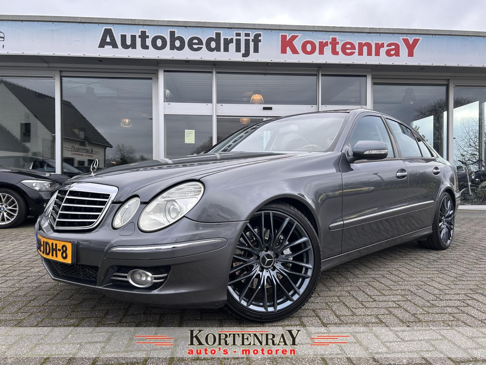 Mercedes-Benz E-klasse 350 Classic top occasion/zie foto's/a, Automaat, Achterwielaandrijving, Gebruikt, 1650 kg