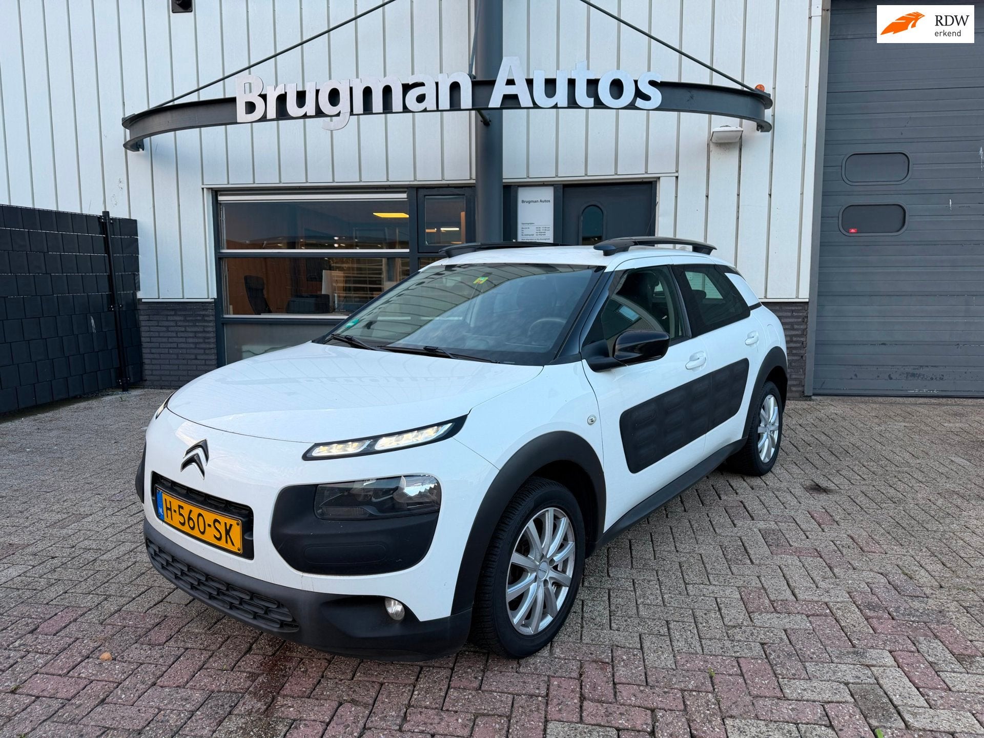 Citroen C4 Cactus 1.2 PureTech Business, Auto's, Voorwielaandrijving, Euro 5, Gebruikt, 31 €/maand