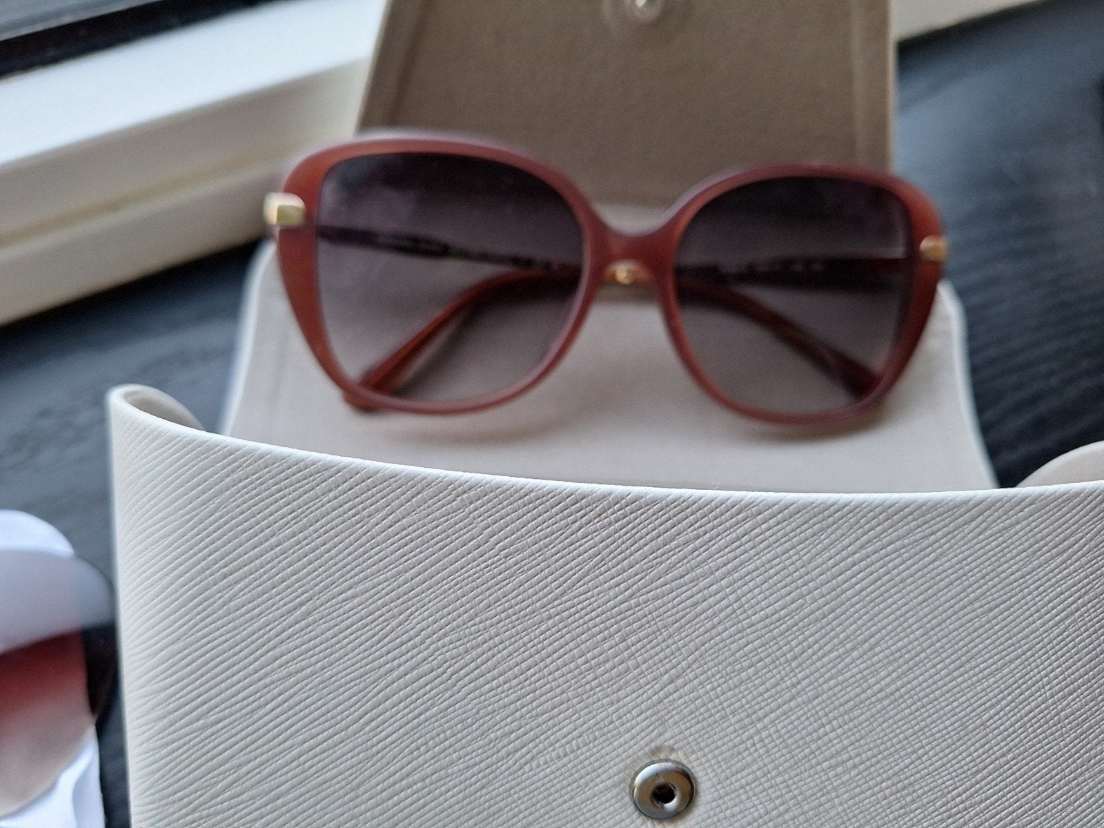 Michael Kors zonnebril NIEUW, Ophalen of Verzenden, Nieuw, Rood, Overige merken