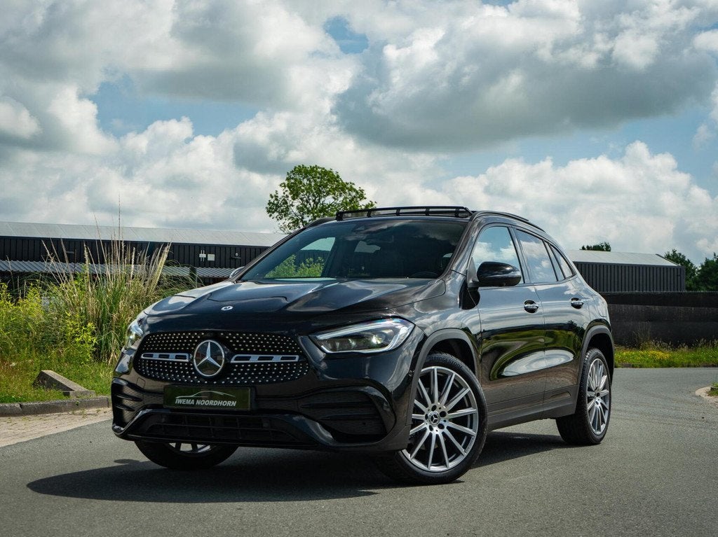 Mercedes GLA-klasse 250 e AMG Line |Panoramadak|Matrix LED|3, Auto's, Mercedes-Benz, 77 km/l, Gebruikt, Zwart, Zwart