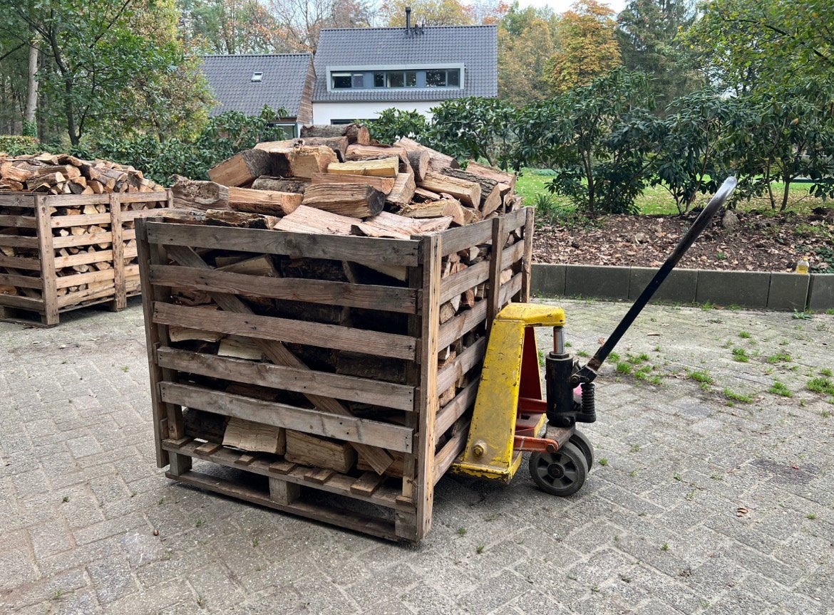 Foto 2 van Gekloofd haardhout per krat/kuub