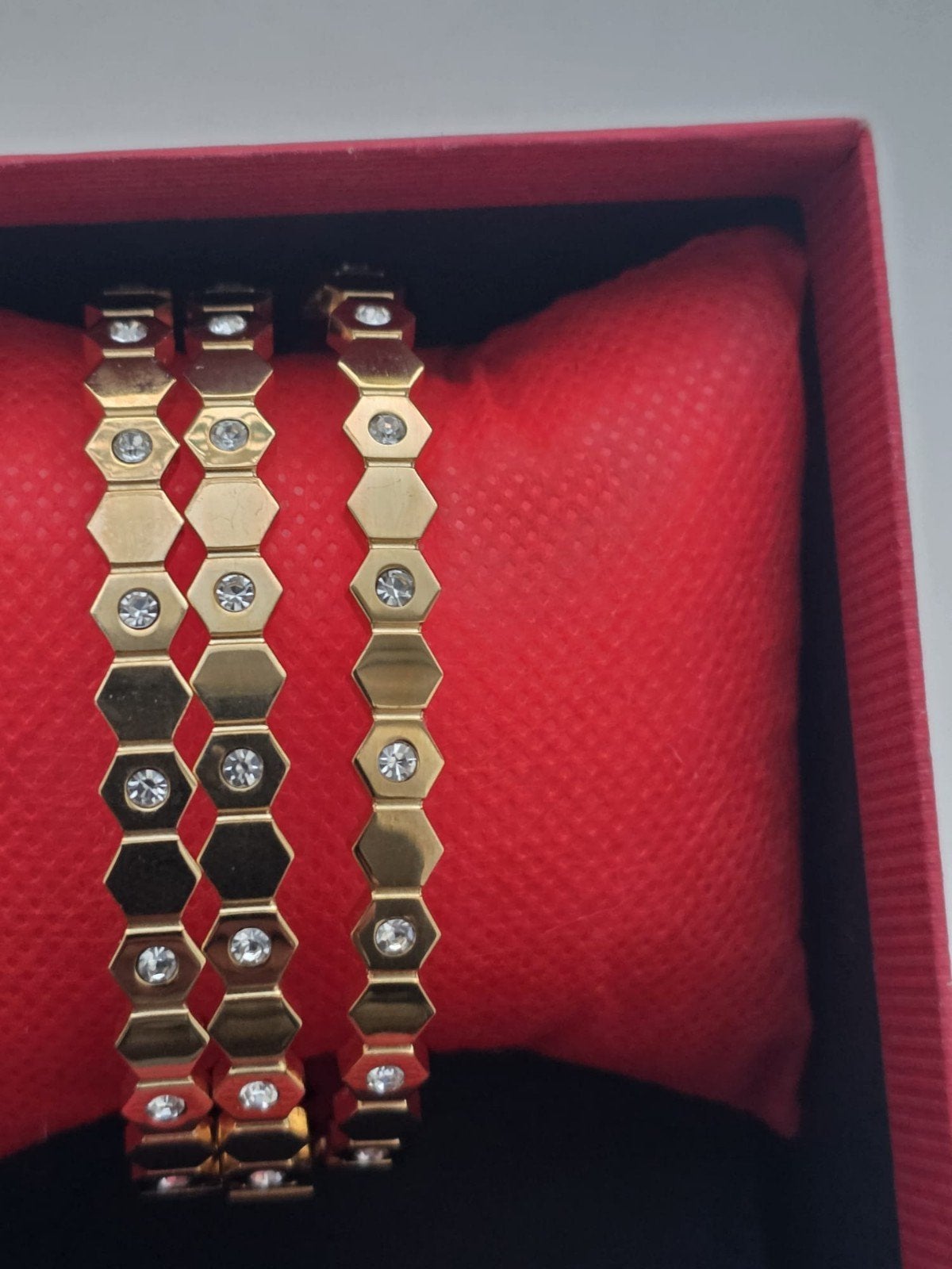 Gouden kleur  Armbanden Set met Kristallen en Bedels, Overige materialen, Nieuw, Goud, Met bedels of kralen