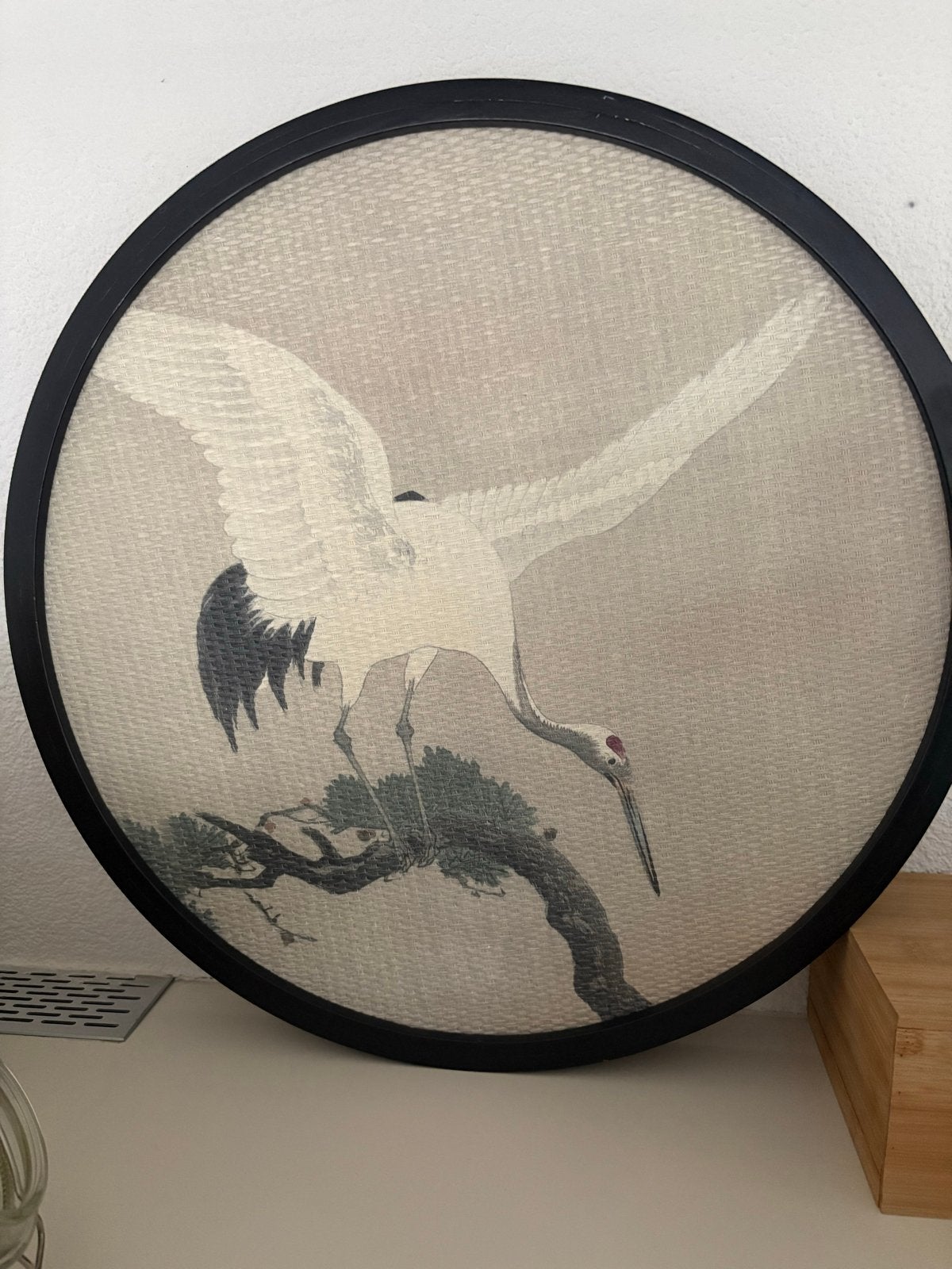 Oosterse Kraanvogel Schilderij - Rond, Overige stijlen, Doek, Dieren, Ophalen of Verzenden