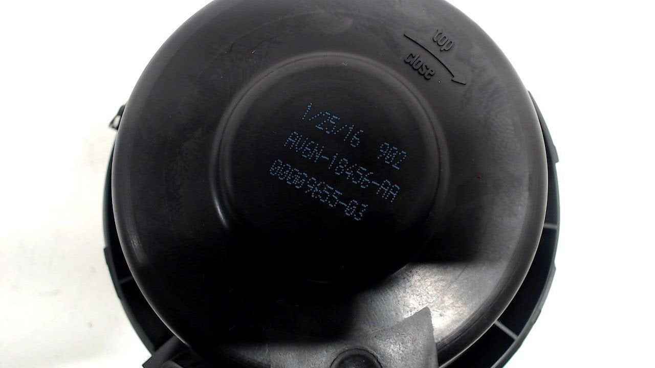 Kachel ventilator motor Volvo V40, Onderdelen@venauto.nl, Van der Ven Autorecycling B.V., Gebruikt, Ettenseweg 76, 4706 PB Roosendaal, The Netherlands