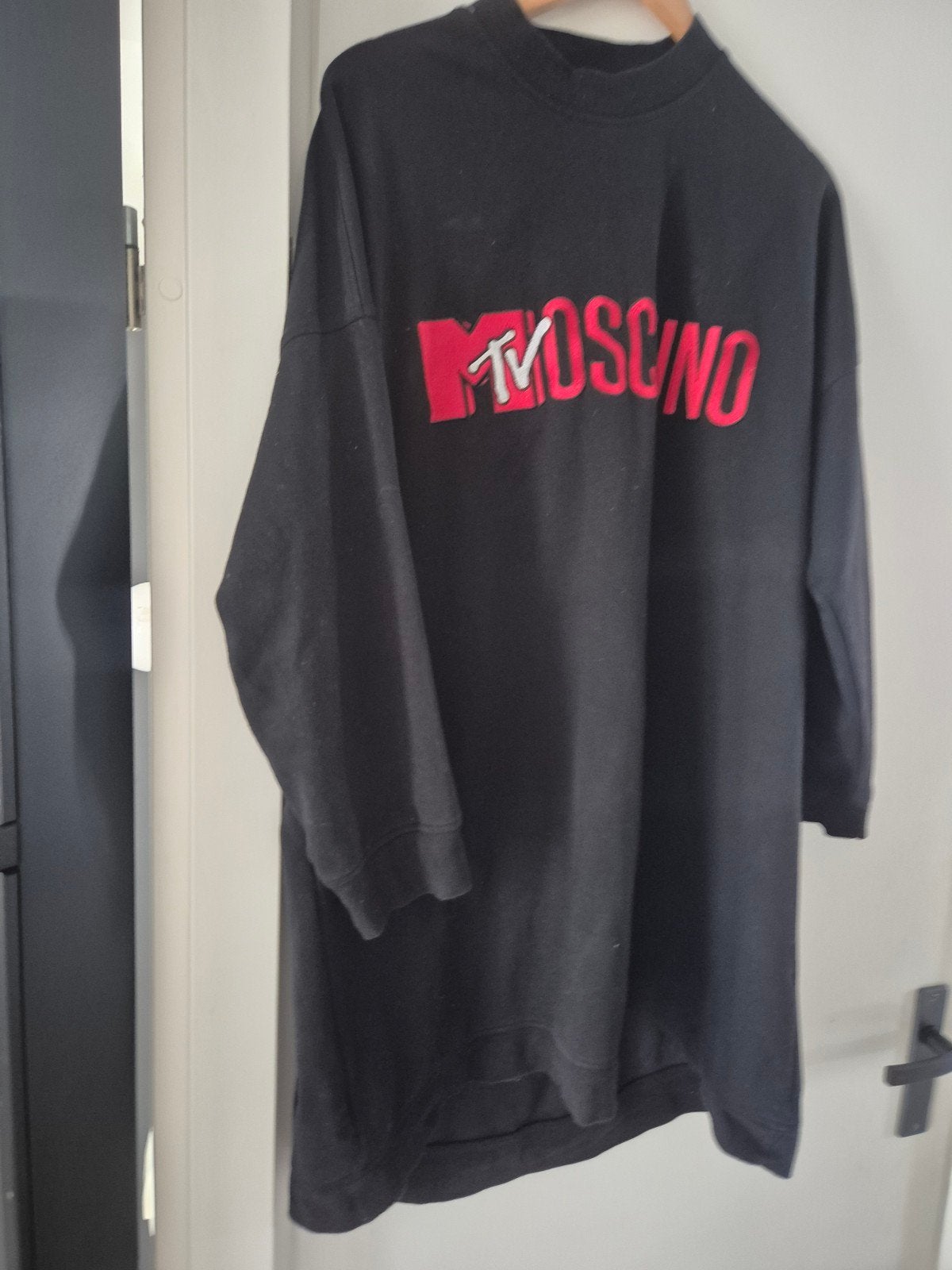 Moschino trui, Ophalen of Verzenden, Zo goed als nieuw