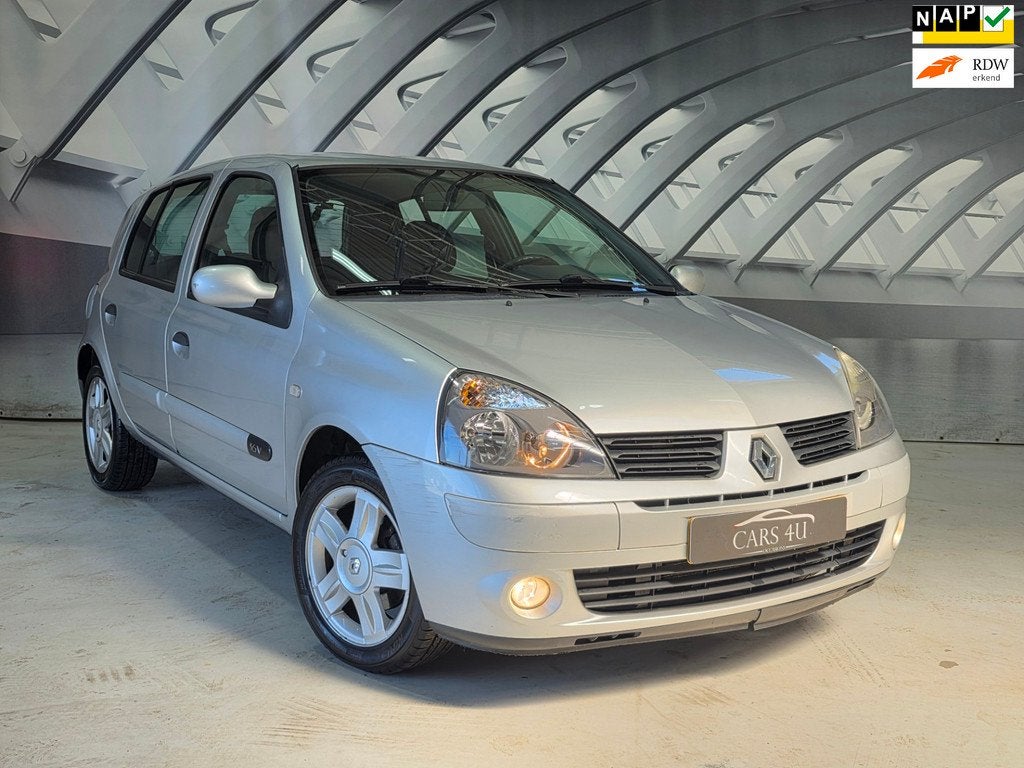 Renault Clio 1.2-16V Communityn airco, Voorwielaandrijving, Stof, Gebruikt, 31 €/maand