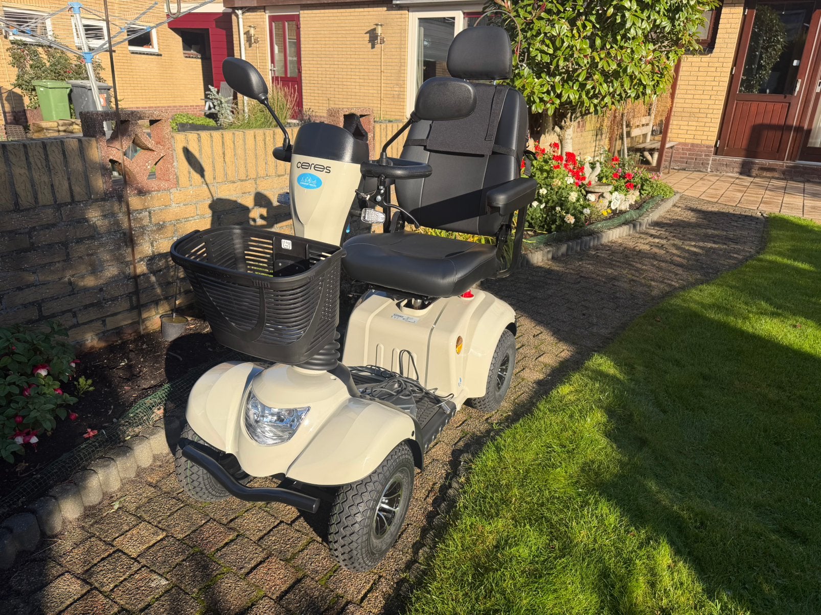 Scootmobiel Vermeiren Ceres 4 SE nieuwstaat, Ophalen, Zo goed als nieuw