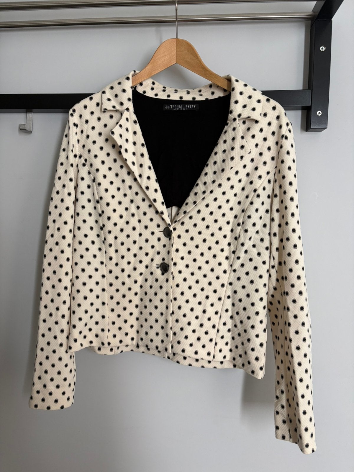 Stijlvol cremekleurig mantelpakje maat L, Kleding | Dames, Jasjes, Kostuums en Pakken, Kostuum of Pak, Beige, Maat 42/44 (L), Ophalen of Verzenden