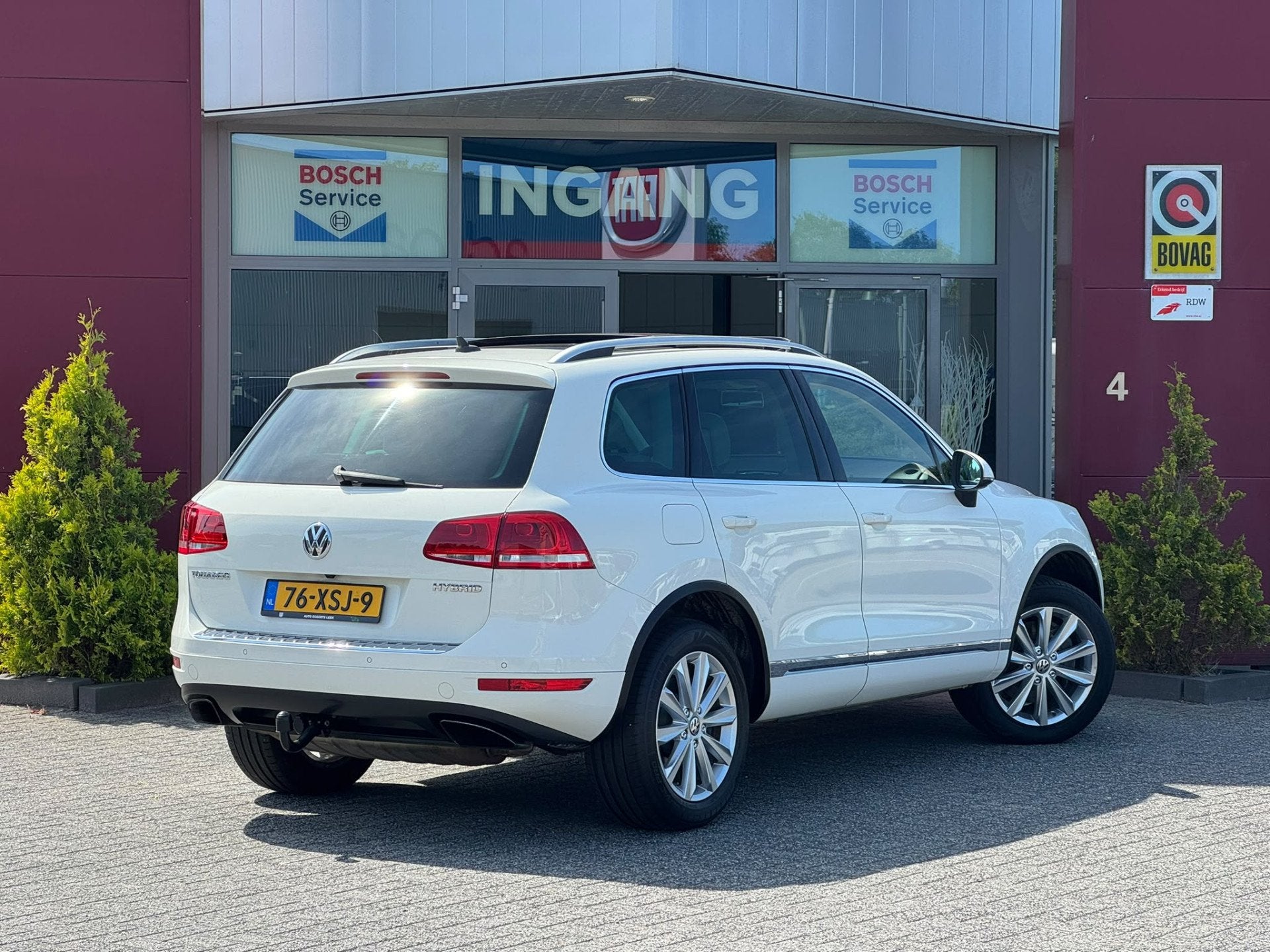 Volkswagen Touareg 3.0 TSI Hybrid Highline | Pano | Trekhaak, Auto's, Automaat, Euro 5, Gebruikt, Beige