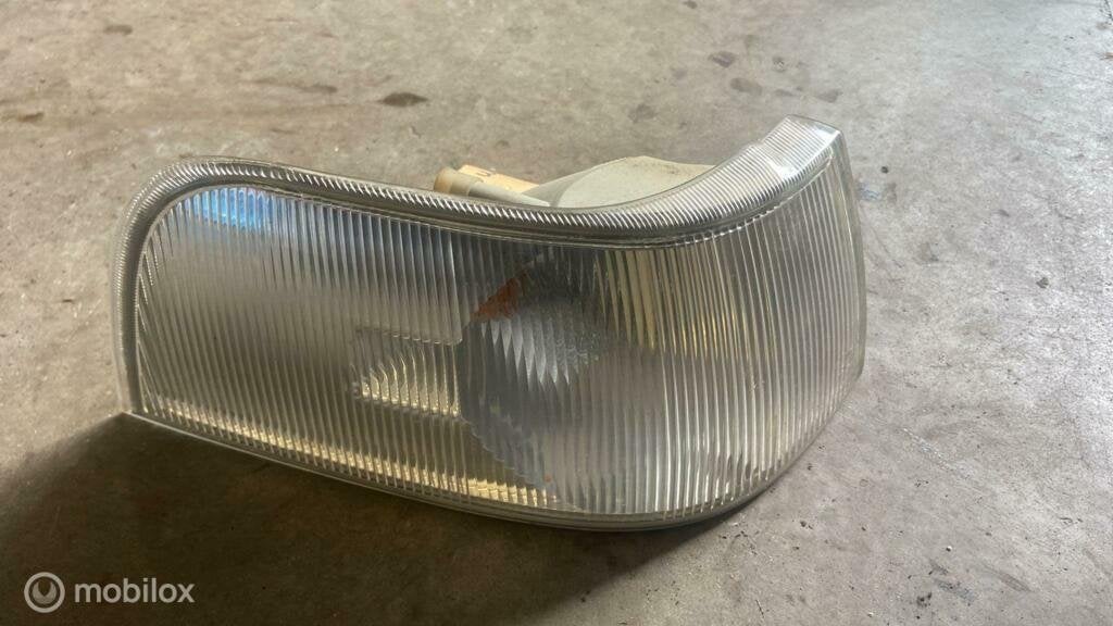 Knipperlicht voor rechts Volvo 960 ('90-'96), Gebruikt, Ophalen of Verzenden, Volvo, Volvo