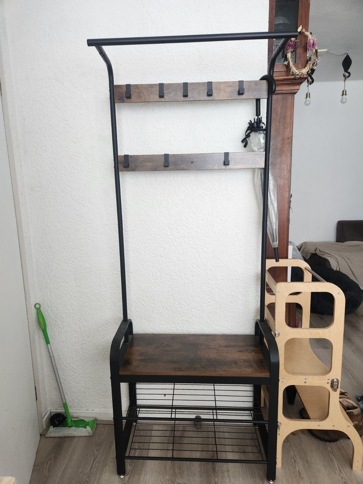 Leuke Garderobe kast met bankje en schoenenrek, Gebruikt, Ophalen of Verzenden, Metaal, Staande kapstok