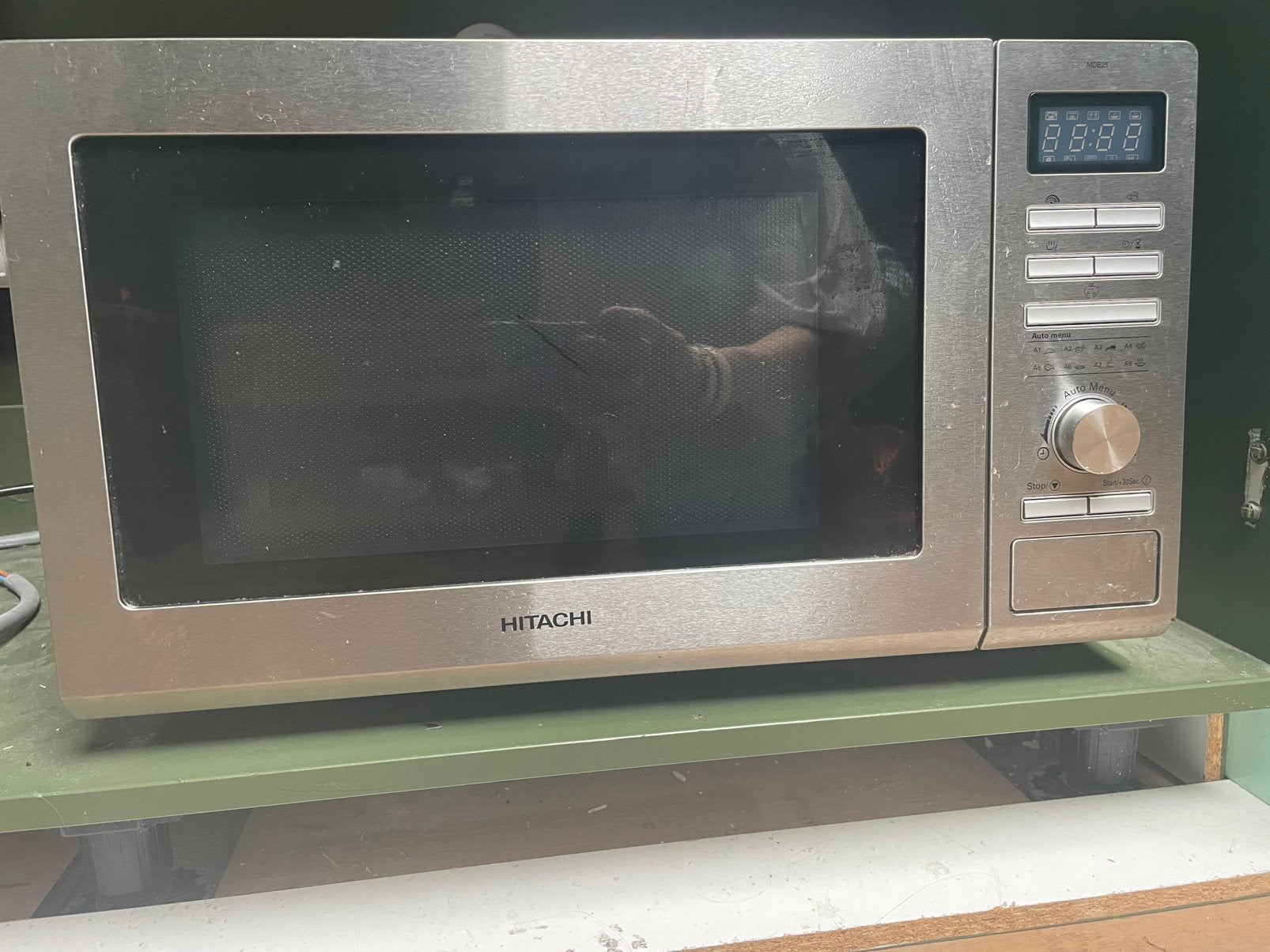 Hitachi magnetron, Ophalen, Zo goed als nieuw