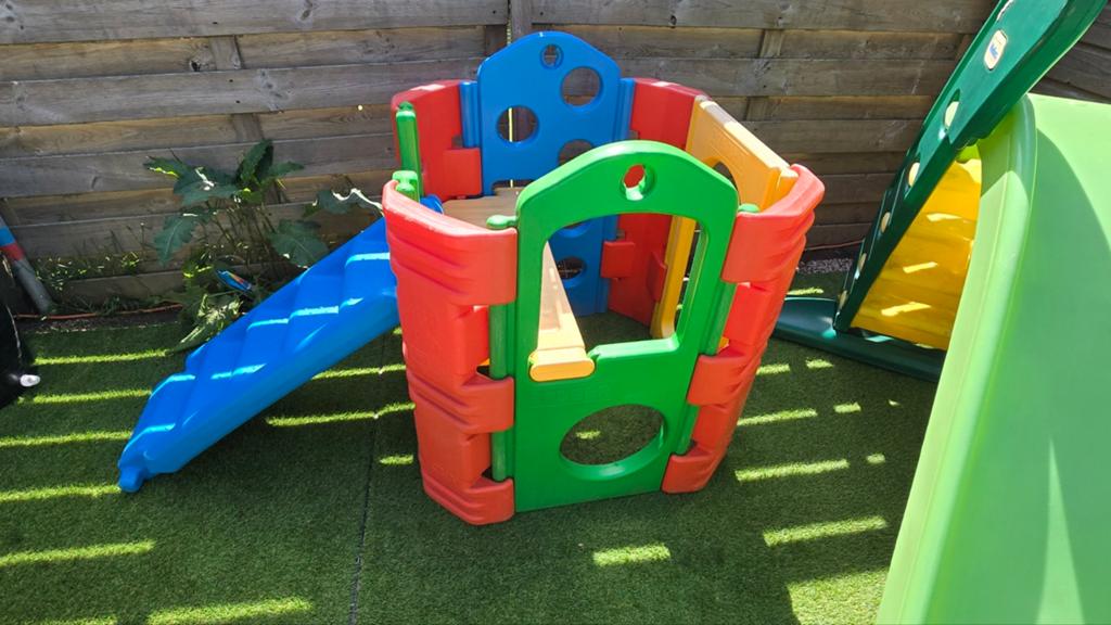Little Tikes glijbaan en Feber klimrek. Feber speelhuis, Ophalen, Gebruikt, Glijbaan
