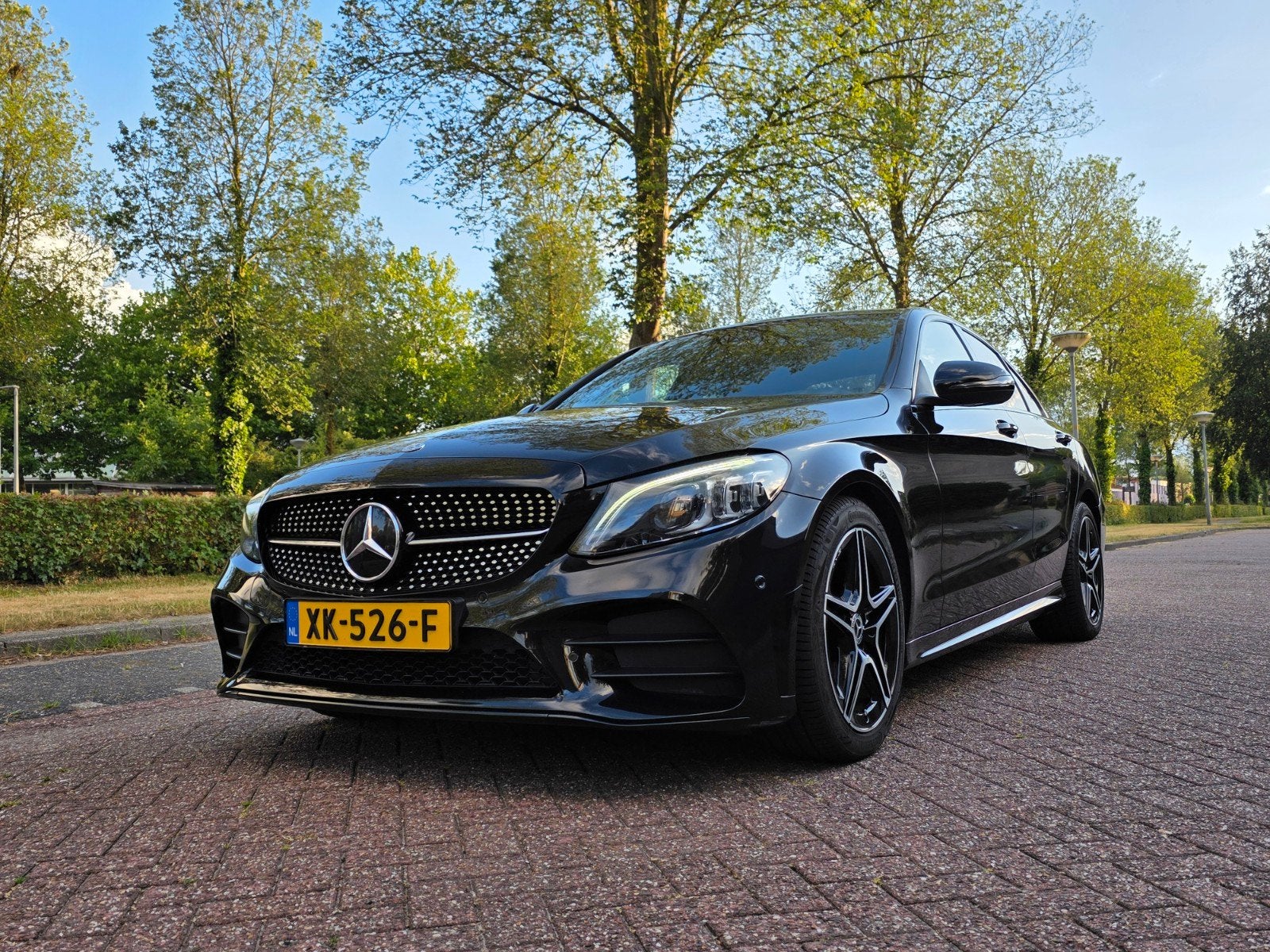 Mercedes-Benz C-Klasse C200 184pk 9G-TRONIC 2019 AMG pakket, Auto's, Automaat, 1800 kg, Zwart, 4 cilinders