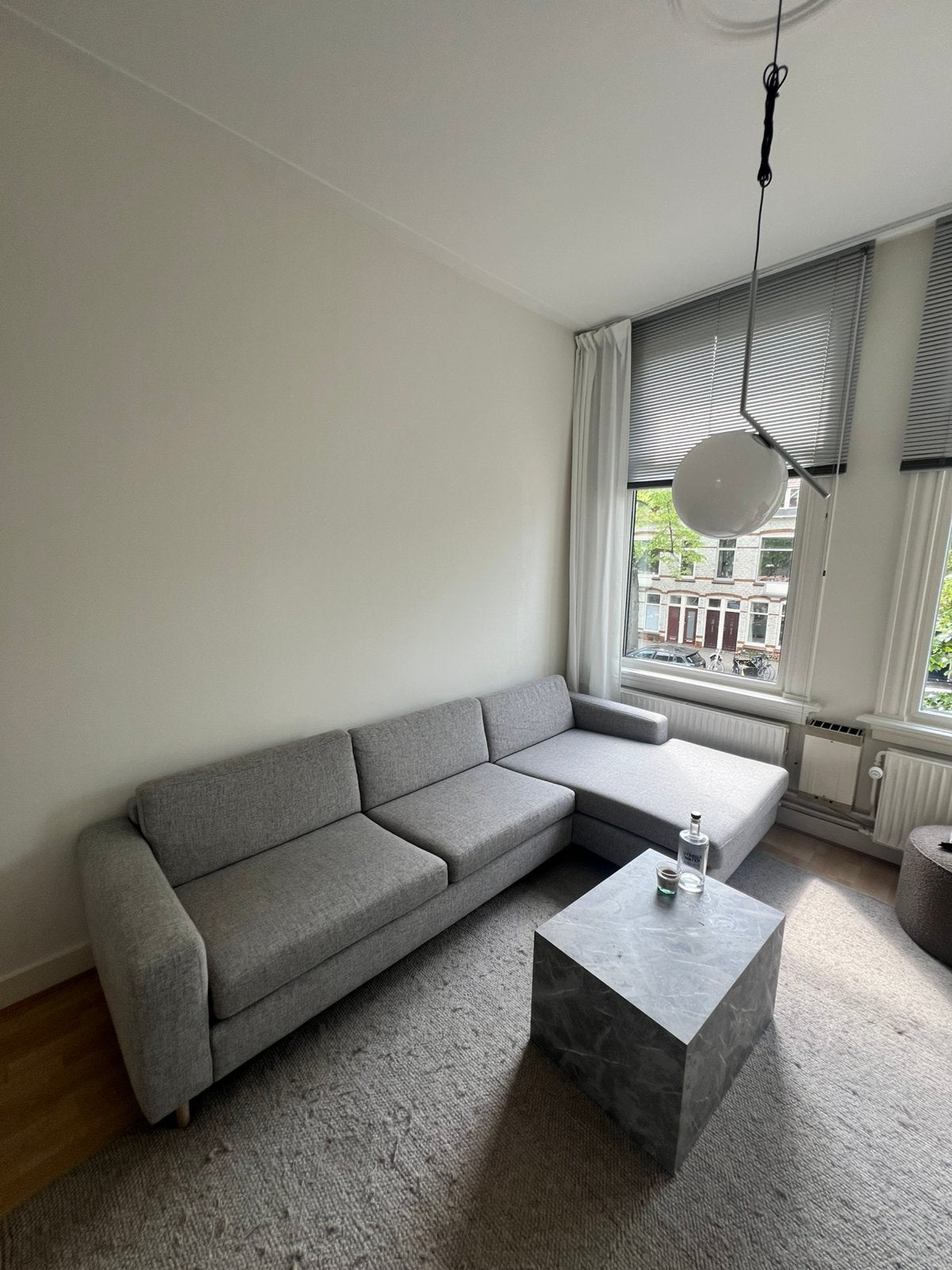 Bolia Scandinavia 3-zitsbank met chaise longue – Steel Grey, Huis en Inrichting, Banken | Bankstellen, Zo goed als nieuw, Hoekbank