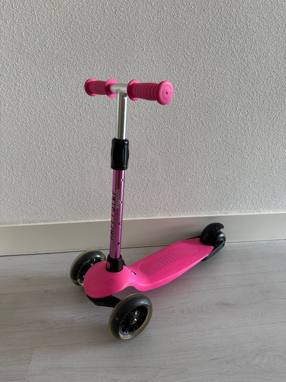 Happy Step in zeer goede staat, Ophalen, Zo goed als nieuw, Gewone step