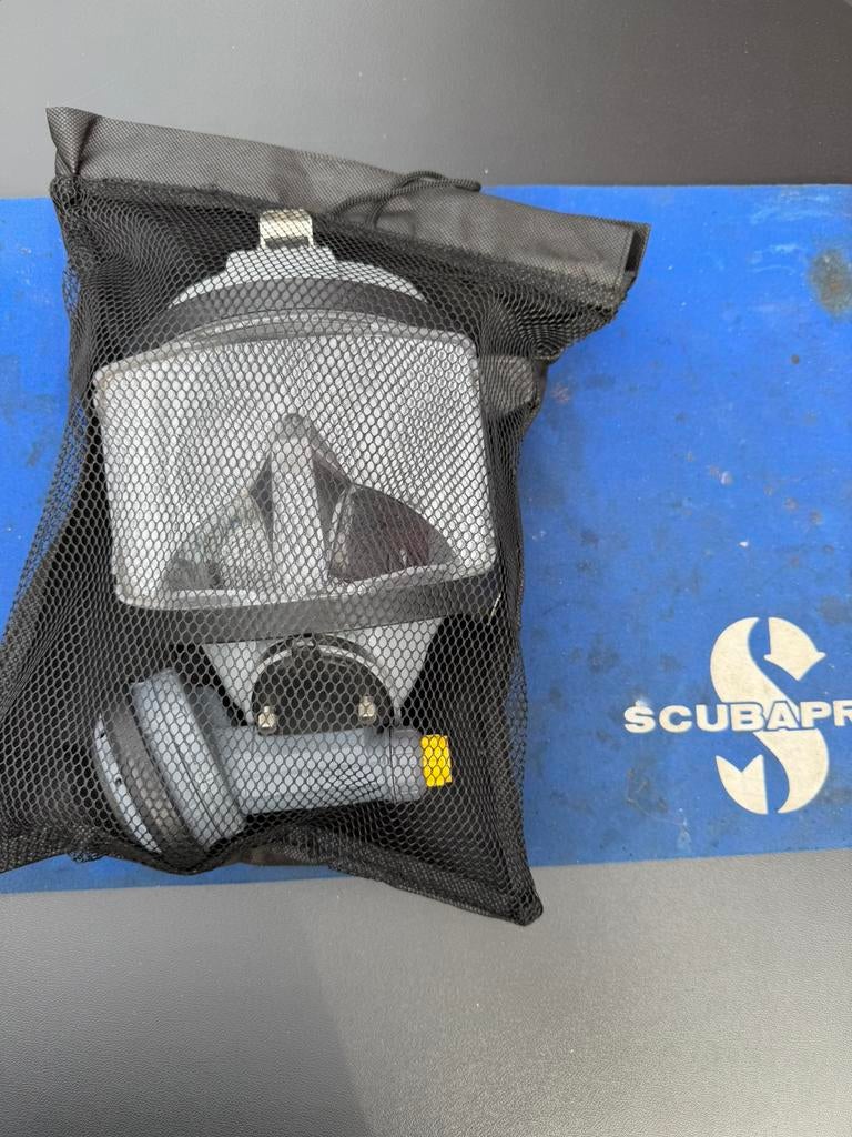 Interspiro Divator, Watersport en Boten, Duiken, Ophalen, Zo goed als nieuw, Duikbril of Snorkel