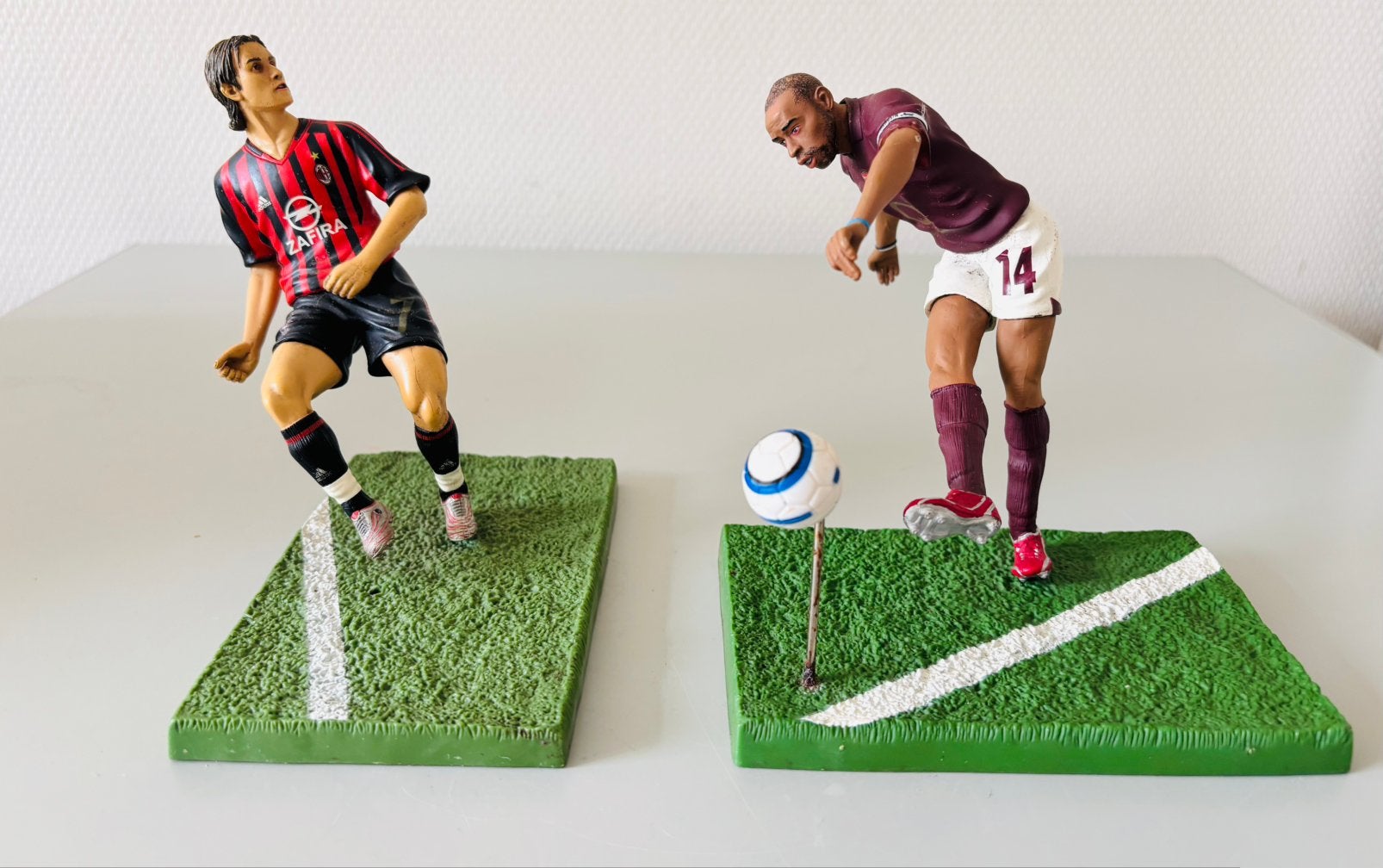 Collectors Items: FT ChampsMaldini (Milan) & Henry (Arsenal, Ophalen of Verzenden, Zo goed als nieuw, Buitenlandse clubs, Shirt