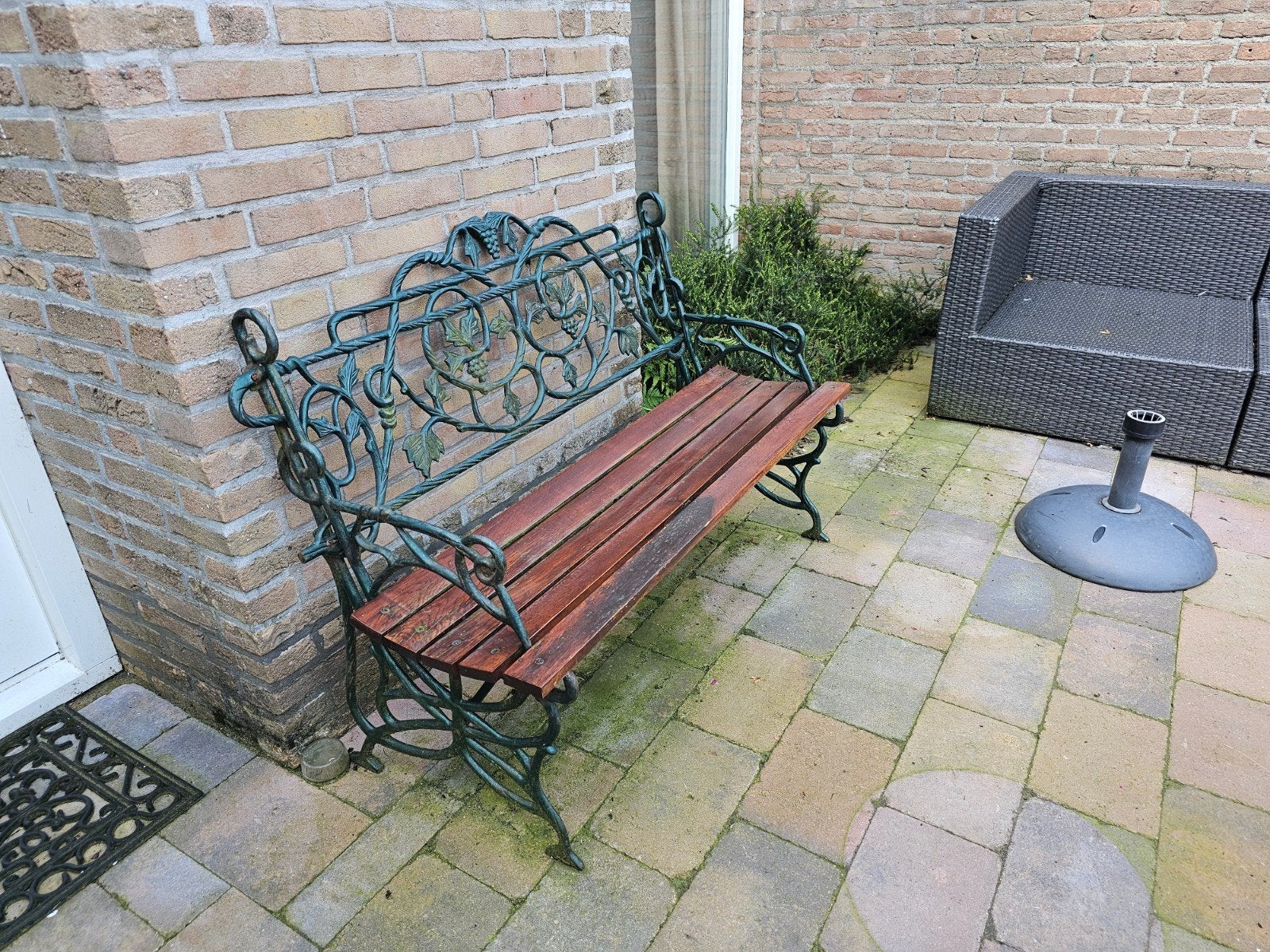 Gietijzeren antieke tuinbank., Ophalen, Gebruikt, Metaal