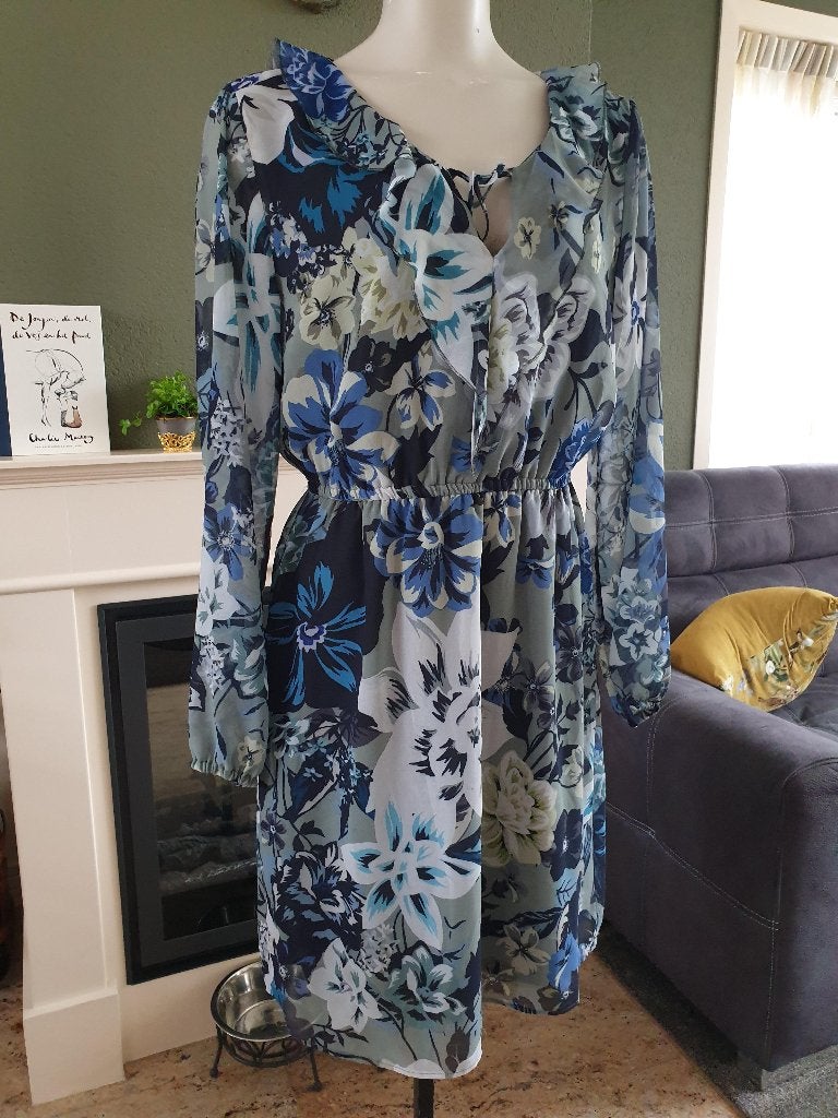 Monari prachtige groene bloemen jurk mt XL 44 jurkje, Kleding | Dames, Maat 46/48 (XL) of groter, Zo goed als nieuw, Knielengte